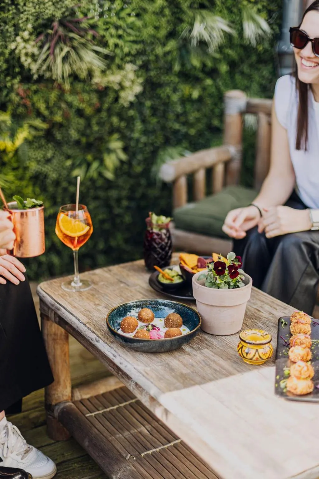 Patio in Hotel Melba