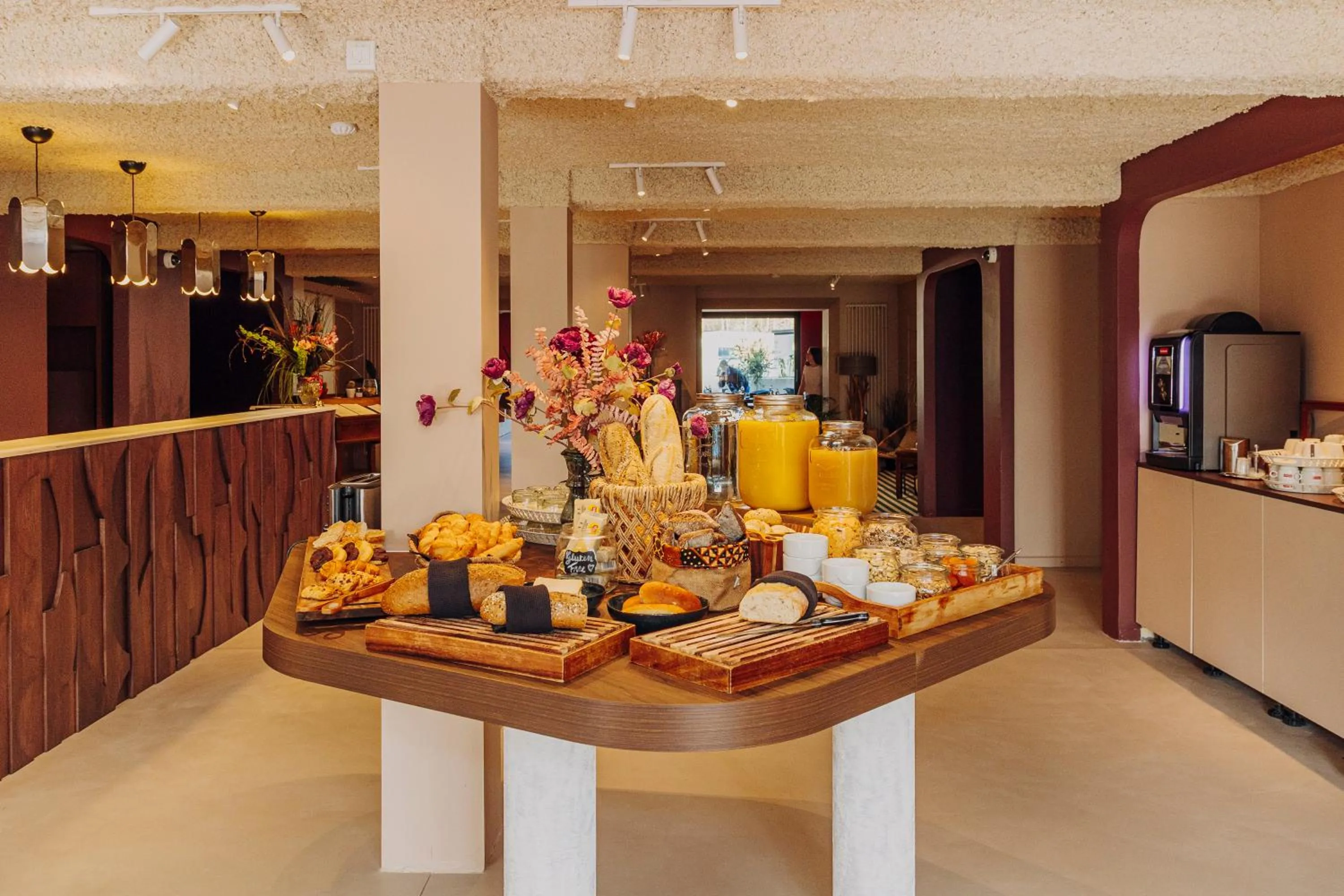 Breakfast in Hotel Melba