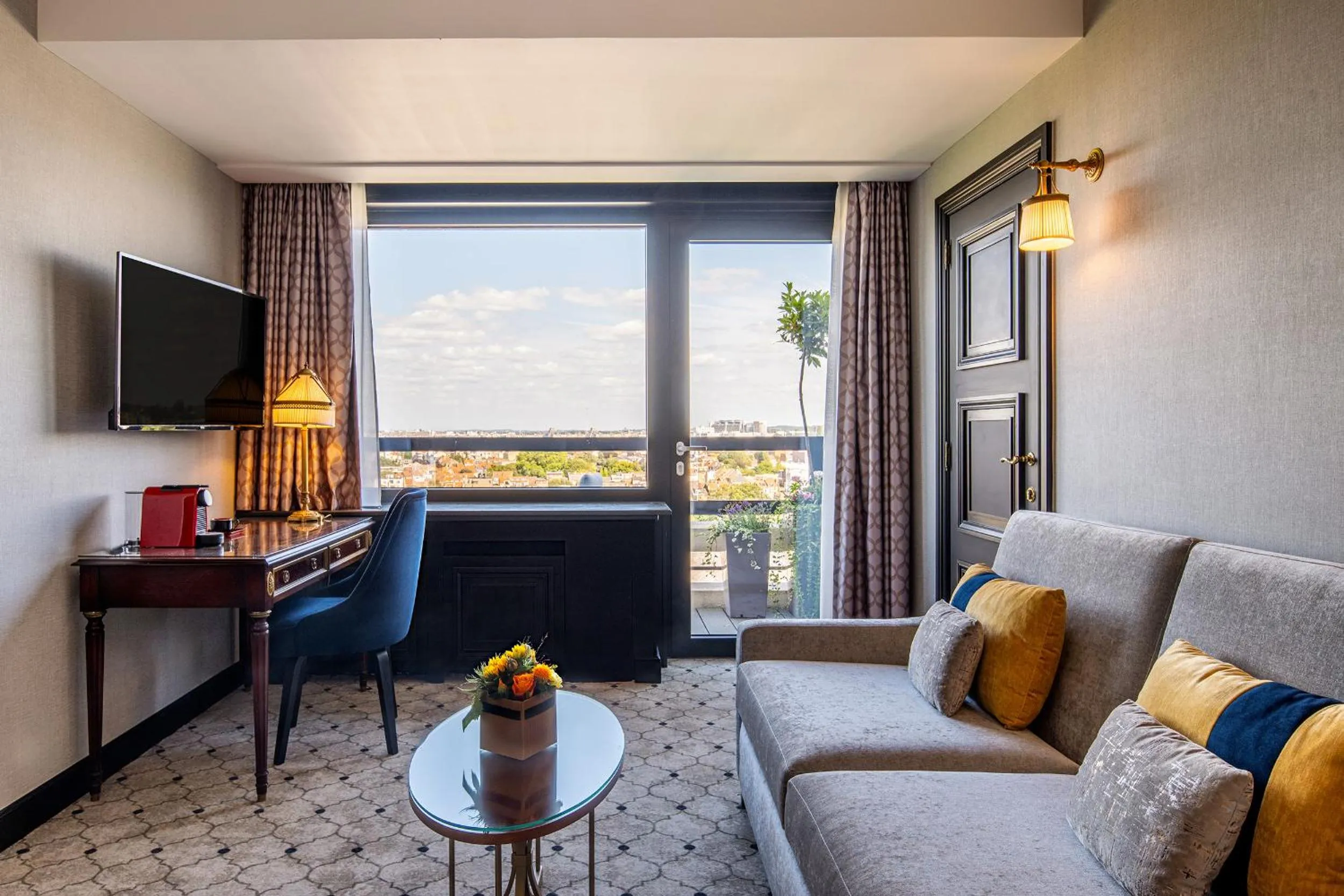 Living room in Hotel Barsey by Warwick