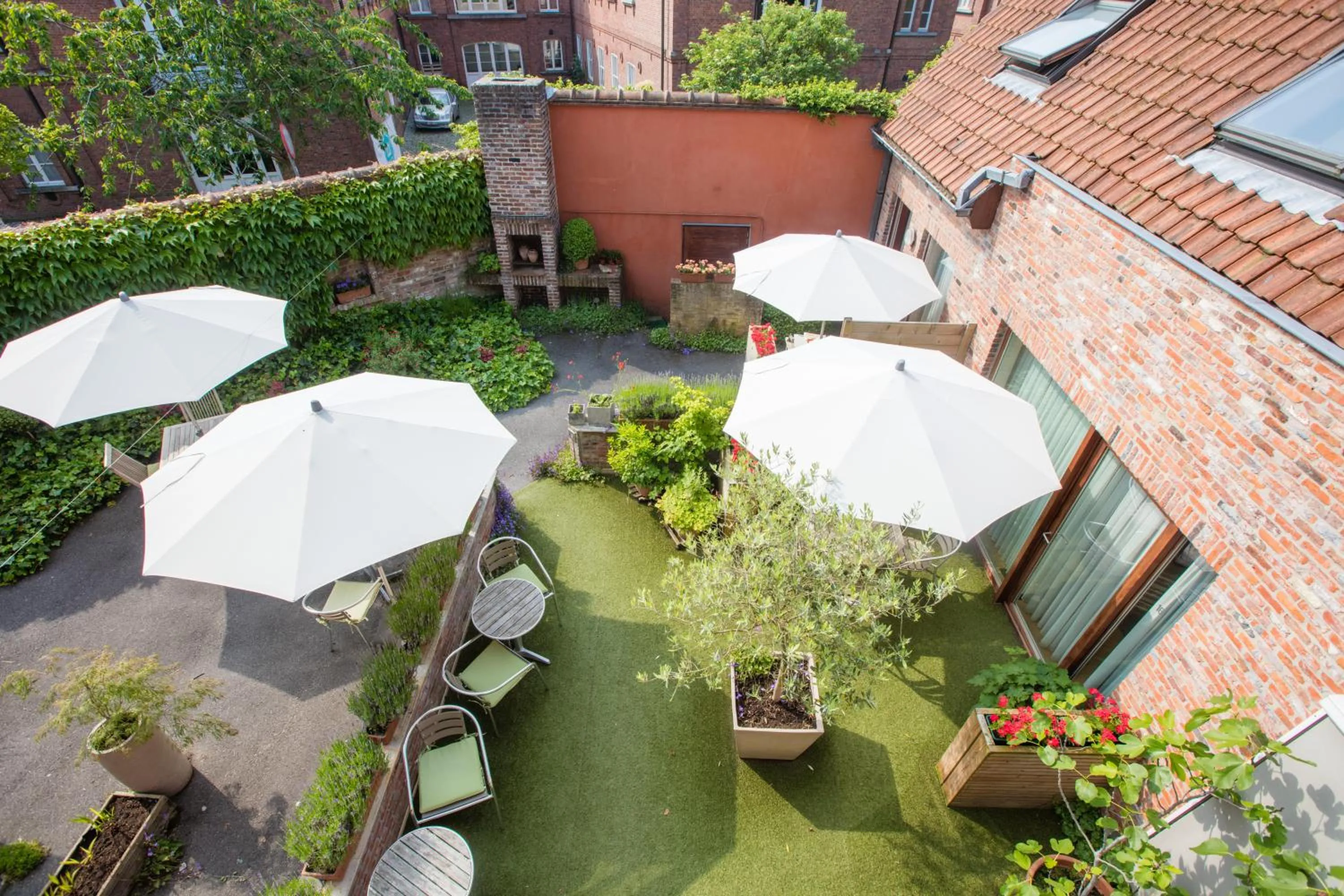Patio in Bonobo Apartments