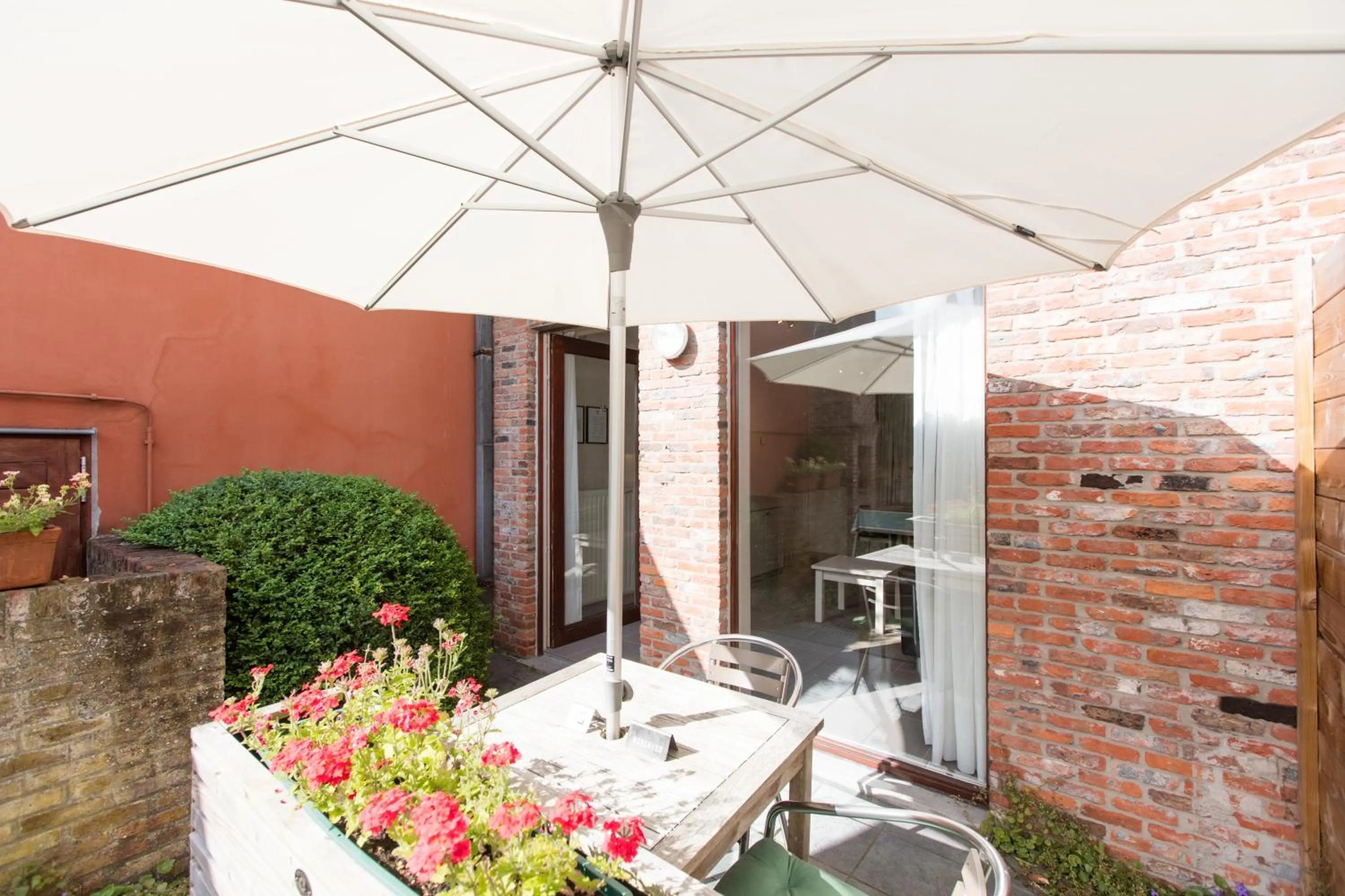 Patio in Bonobo Apartments