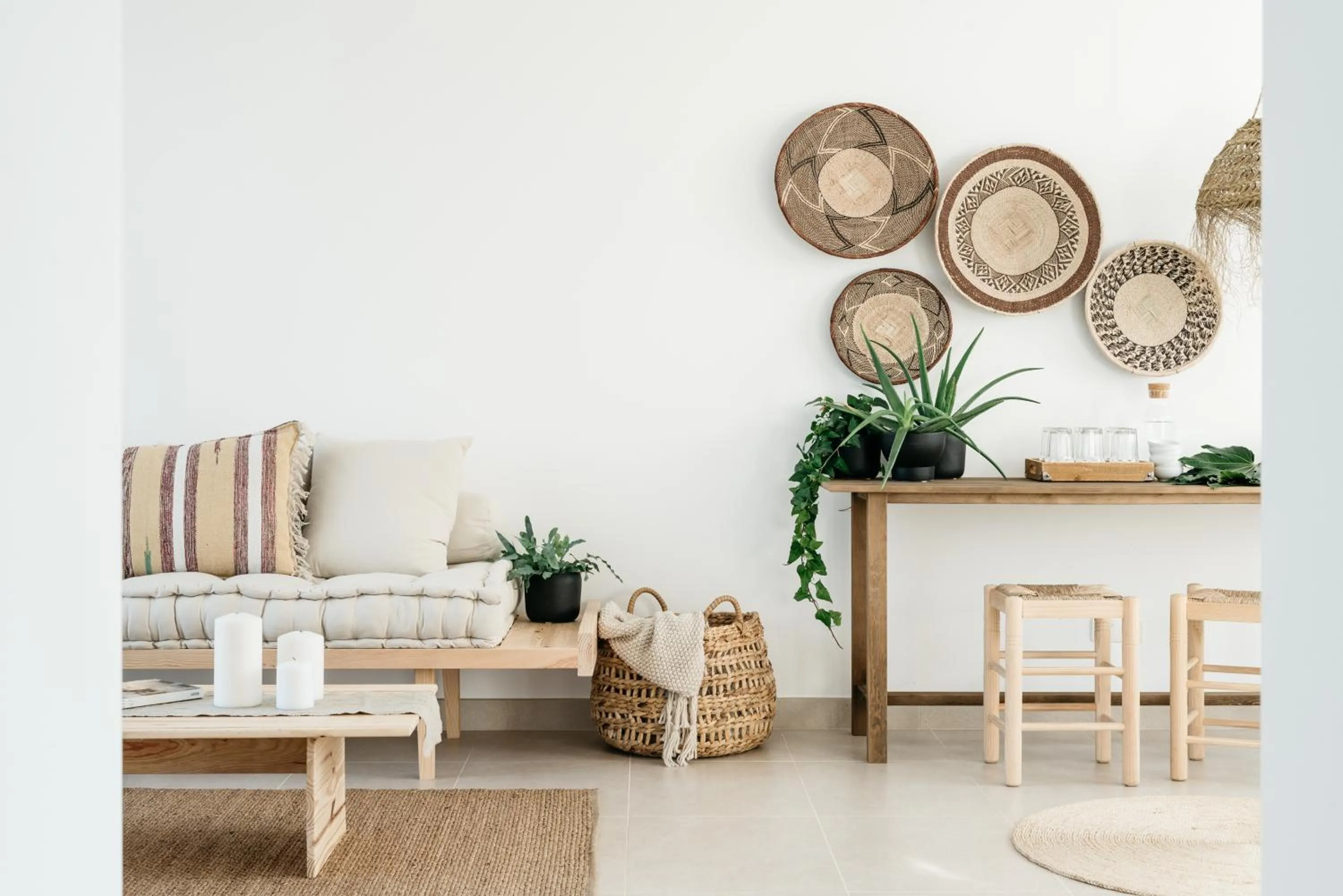 Communal lounge/ TV room in O Lugar