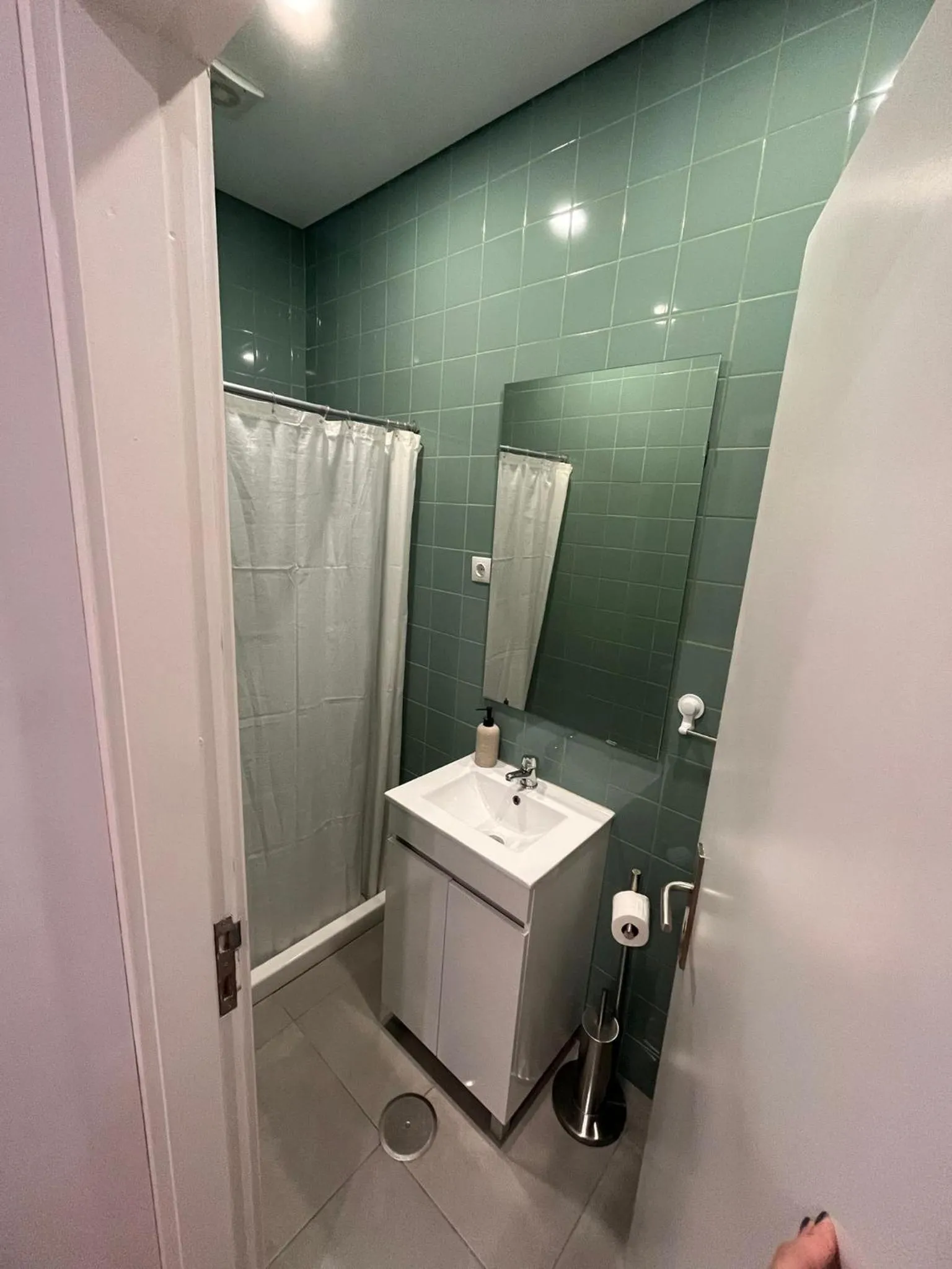 Bathroom in Down Bonjardim Apartments