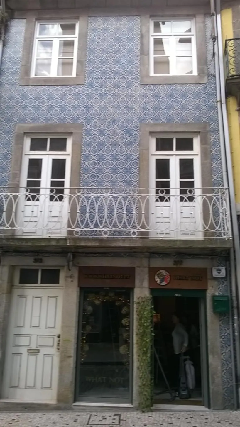 Facade/entrance in Down Bonjardim Apartments