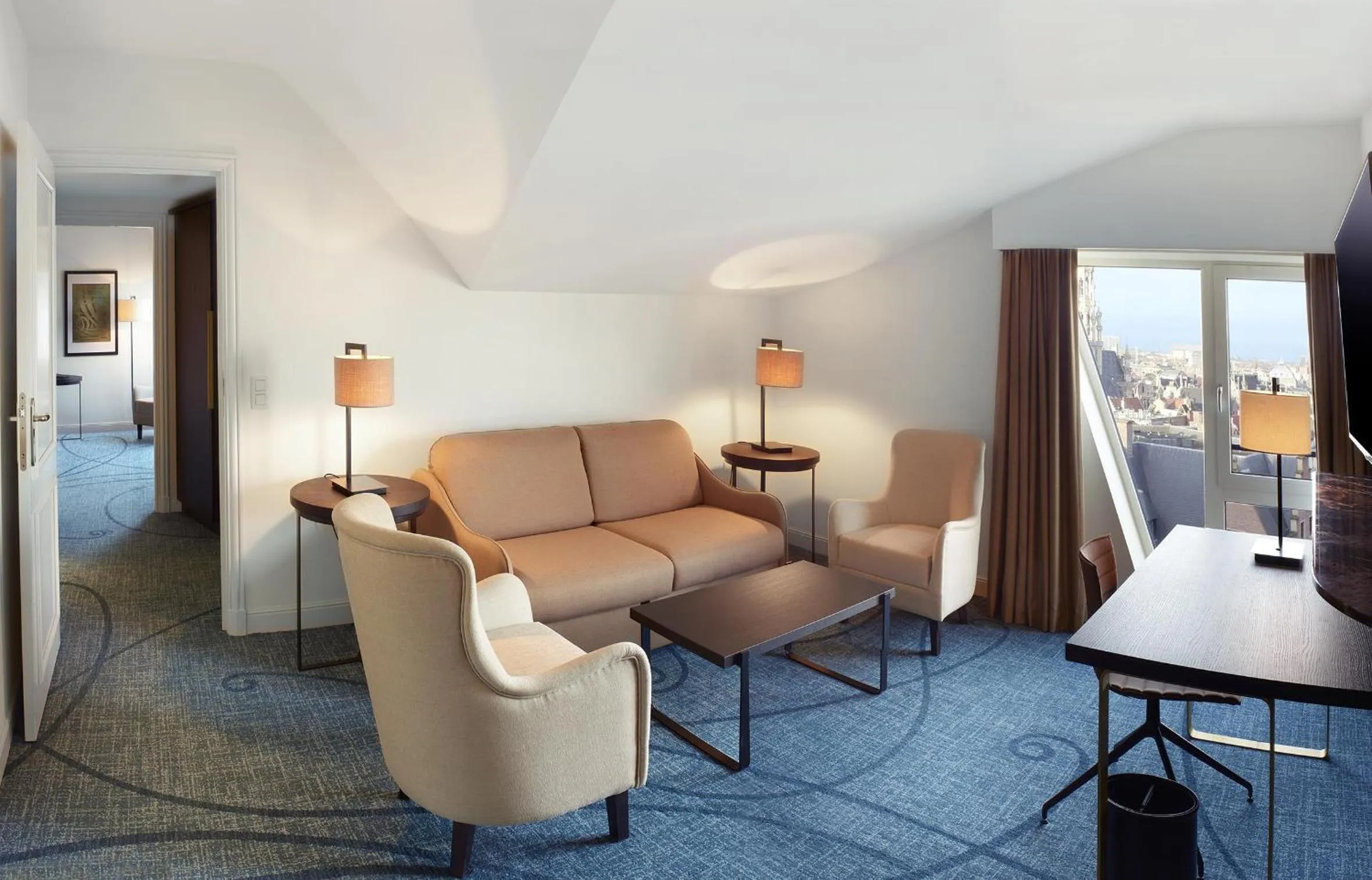 Living room in Hilton Brussels Grand Place