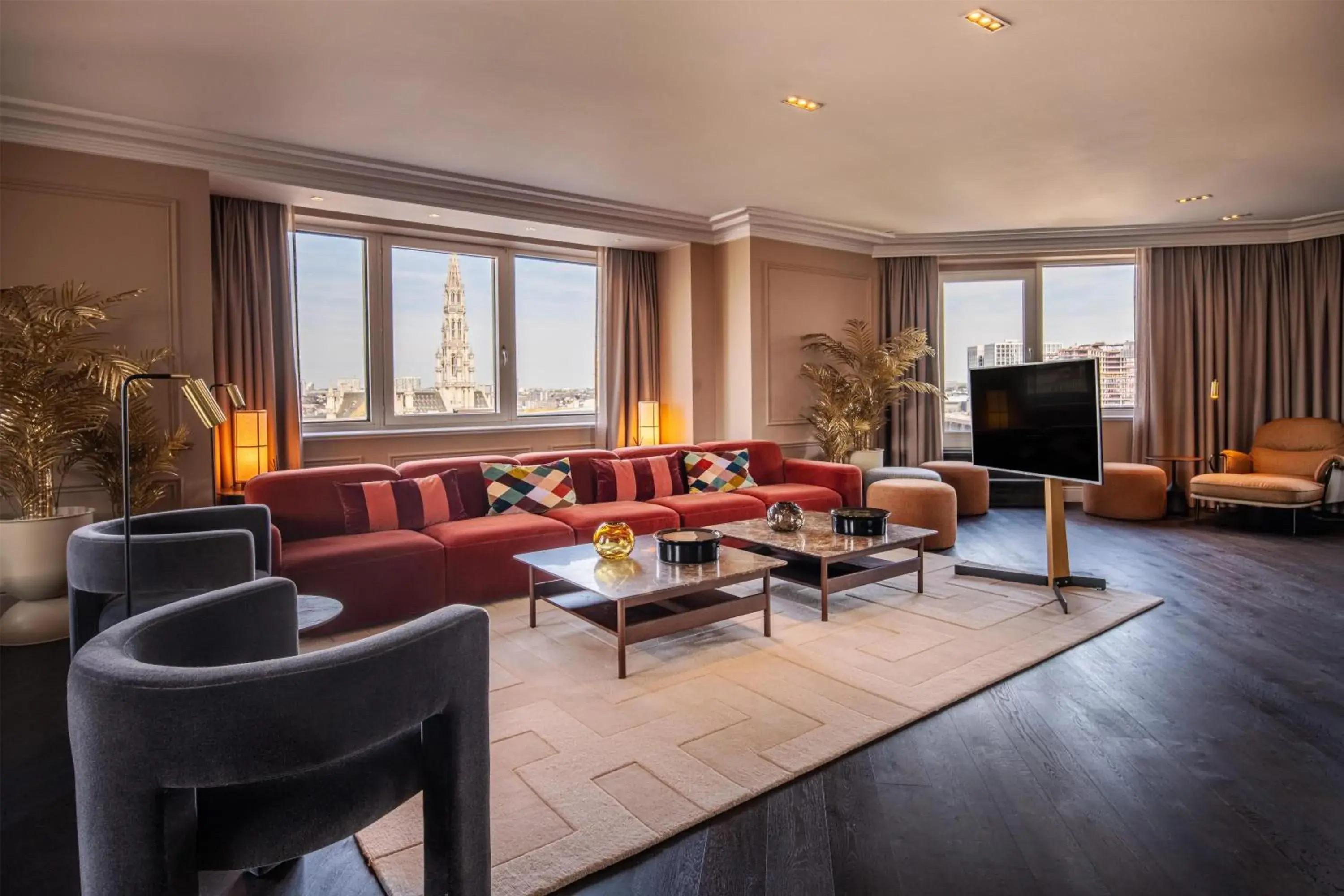 Living room in Hilton Brussels Grand Place Living room in Hilton Brussels Grand Place
