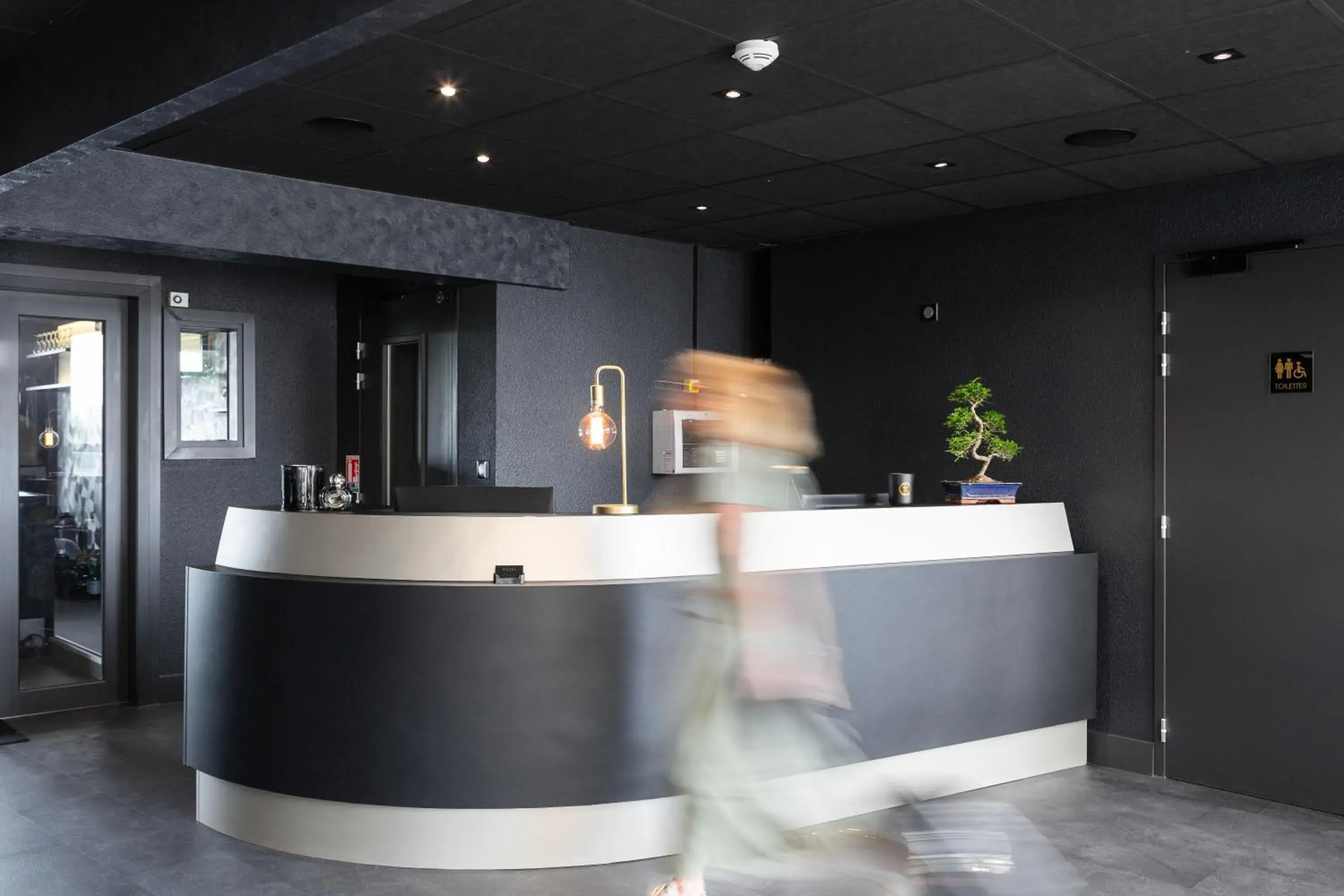 Lobby or reception in Hotel L'Ortega - Rennes St Jacques Aéroport Lobby or reception in Hotel L'Ortega - Rennes St Jacques Aéroport