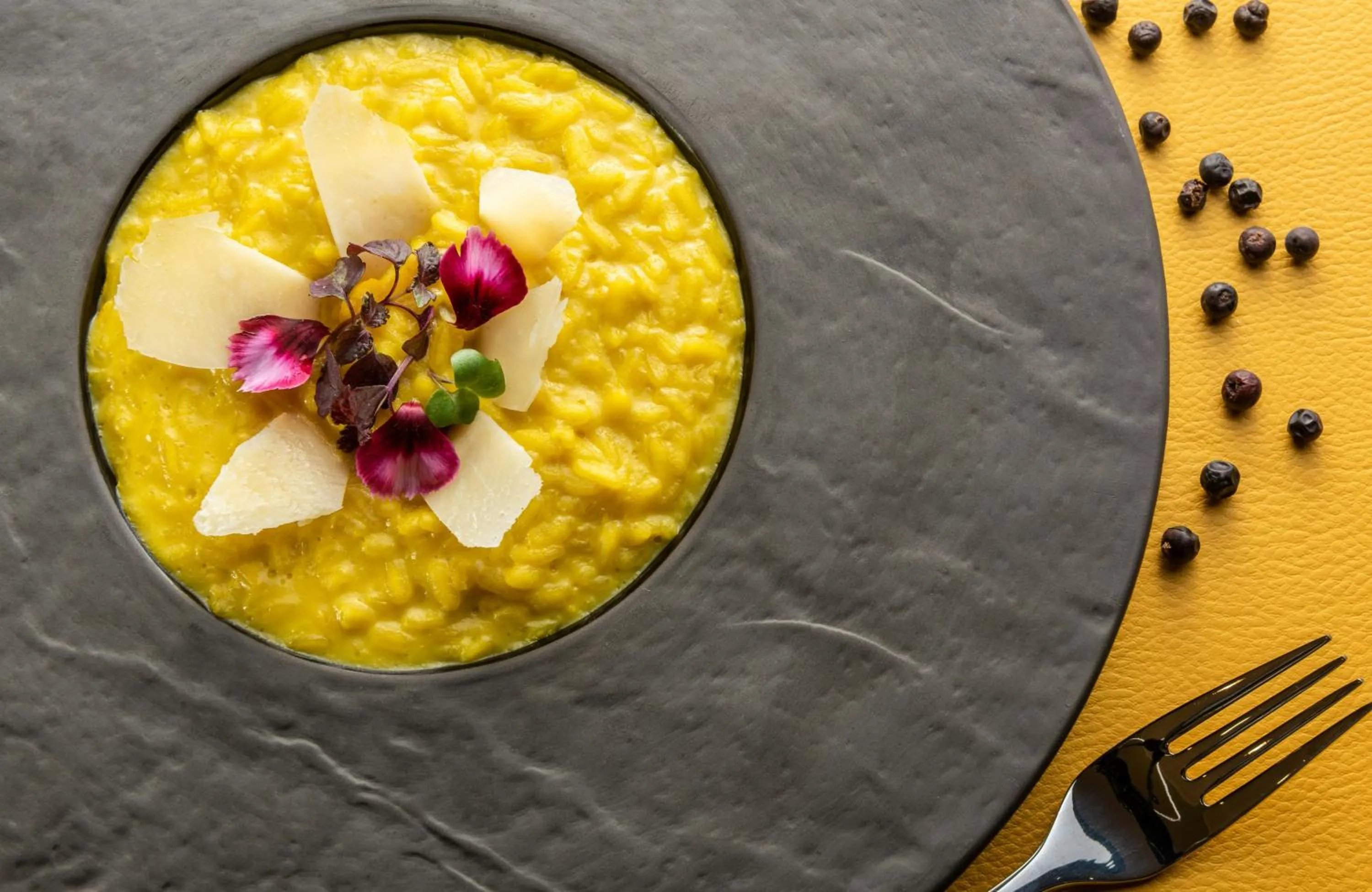 Restaurant/places to eat in NYX Hotel Milan by Leonardo Hotels