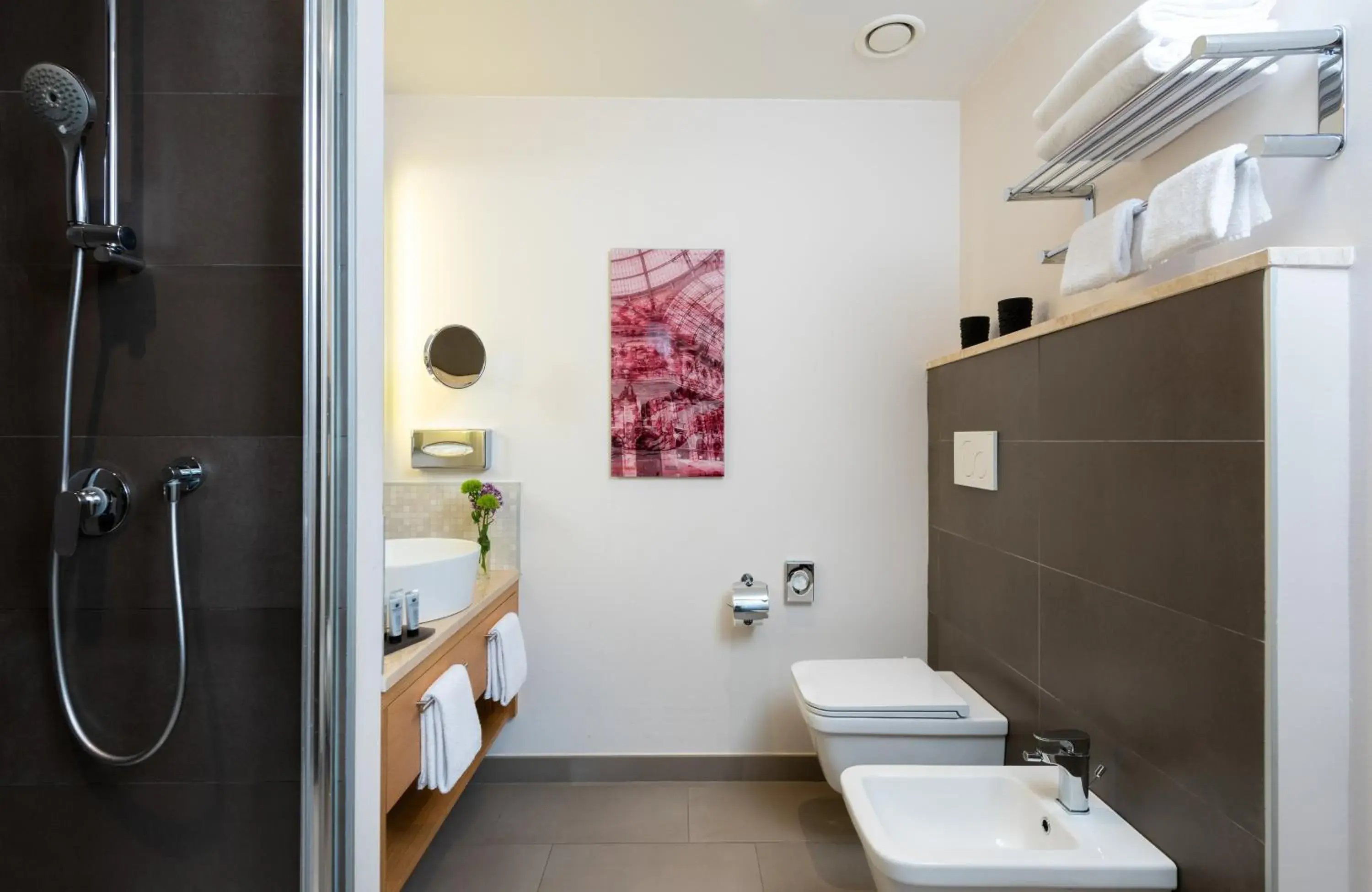 Bathroom in NYX Hotel Milan by Leonardo Hotels Bathroom in NYX Hotel Milan by Leonardo Hotels