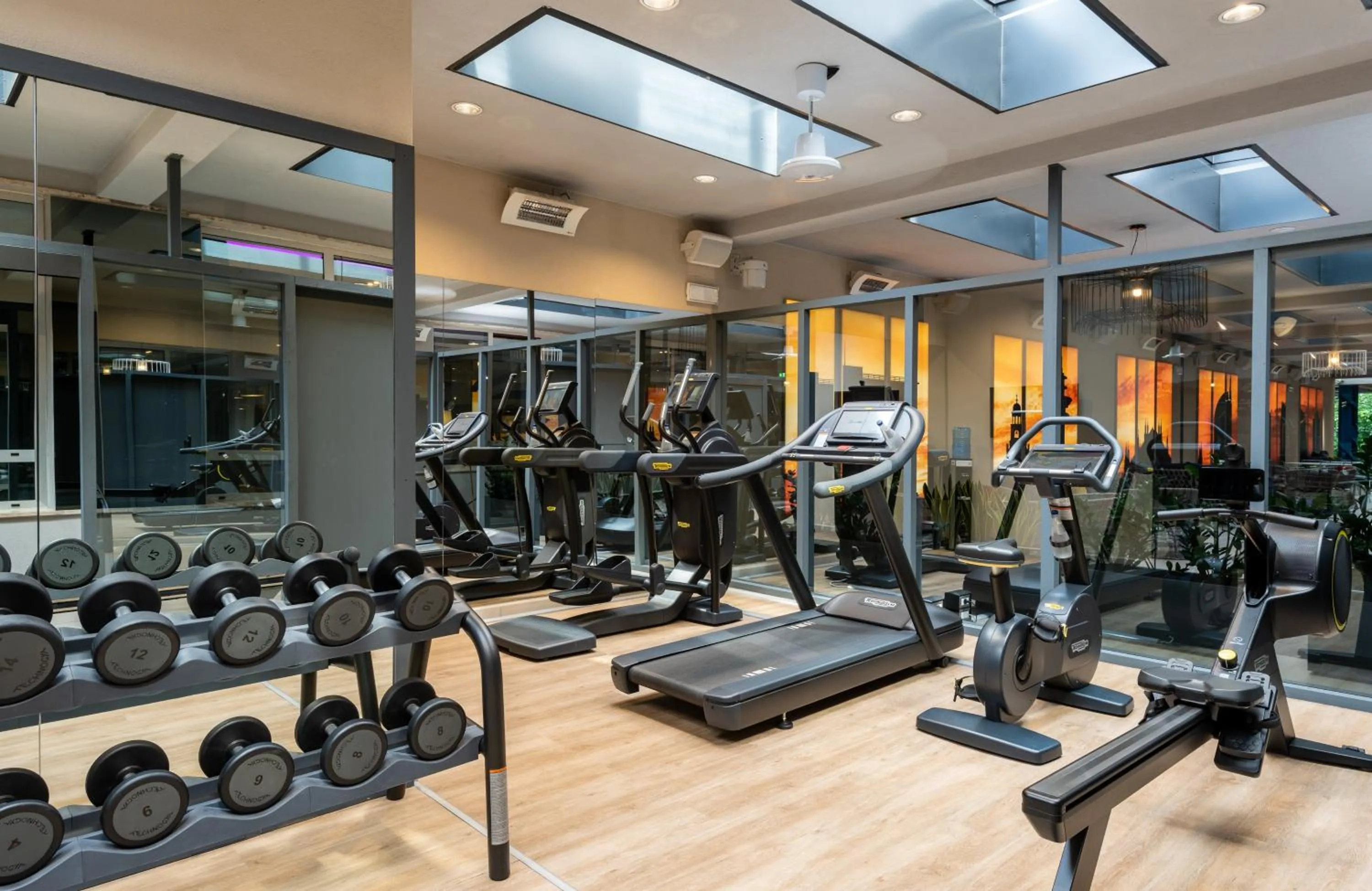 Fitness centre/facilities in NYX Hotel Milan by Leonardo Hotels
