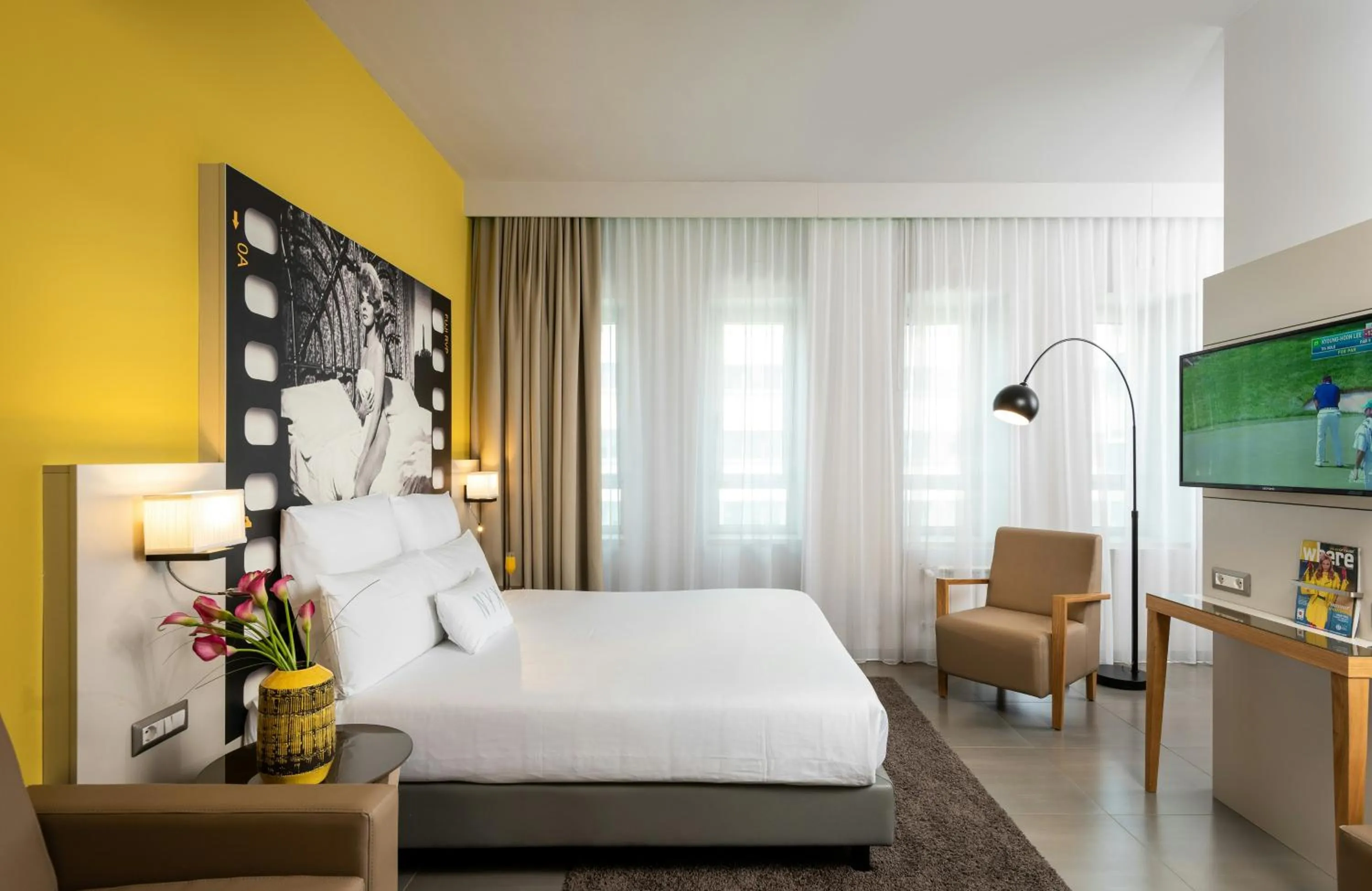 Bedroom, Bed in NYX Hotel Milan by Leonardo Hotels