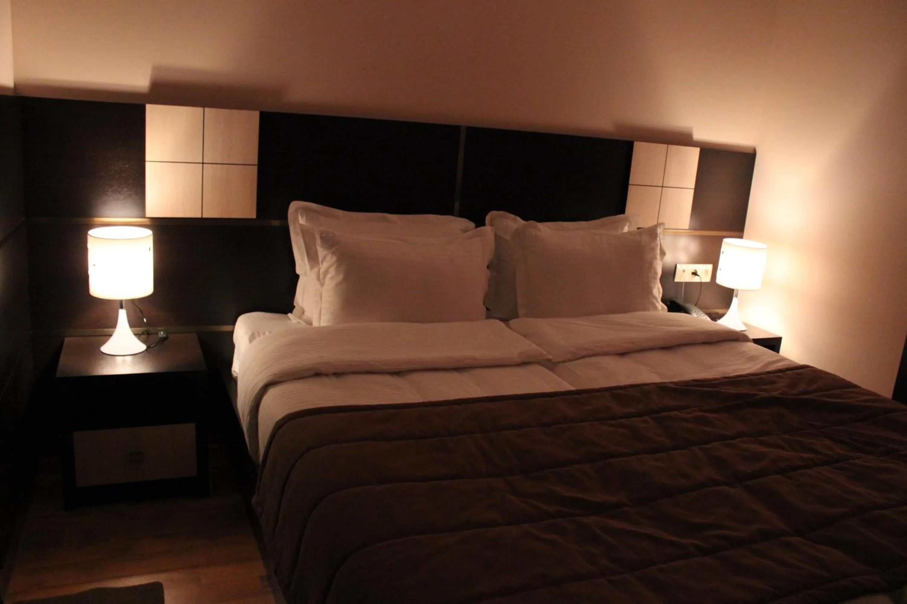 Bedroom, Bed in Hotel Lilia Yerevan