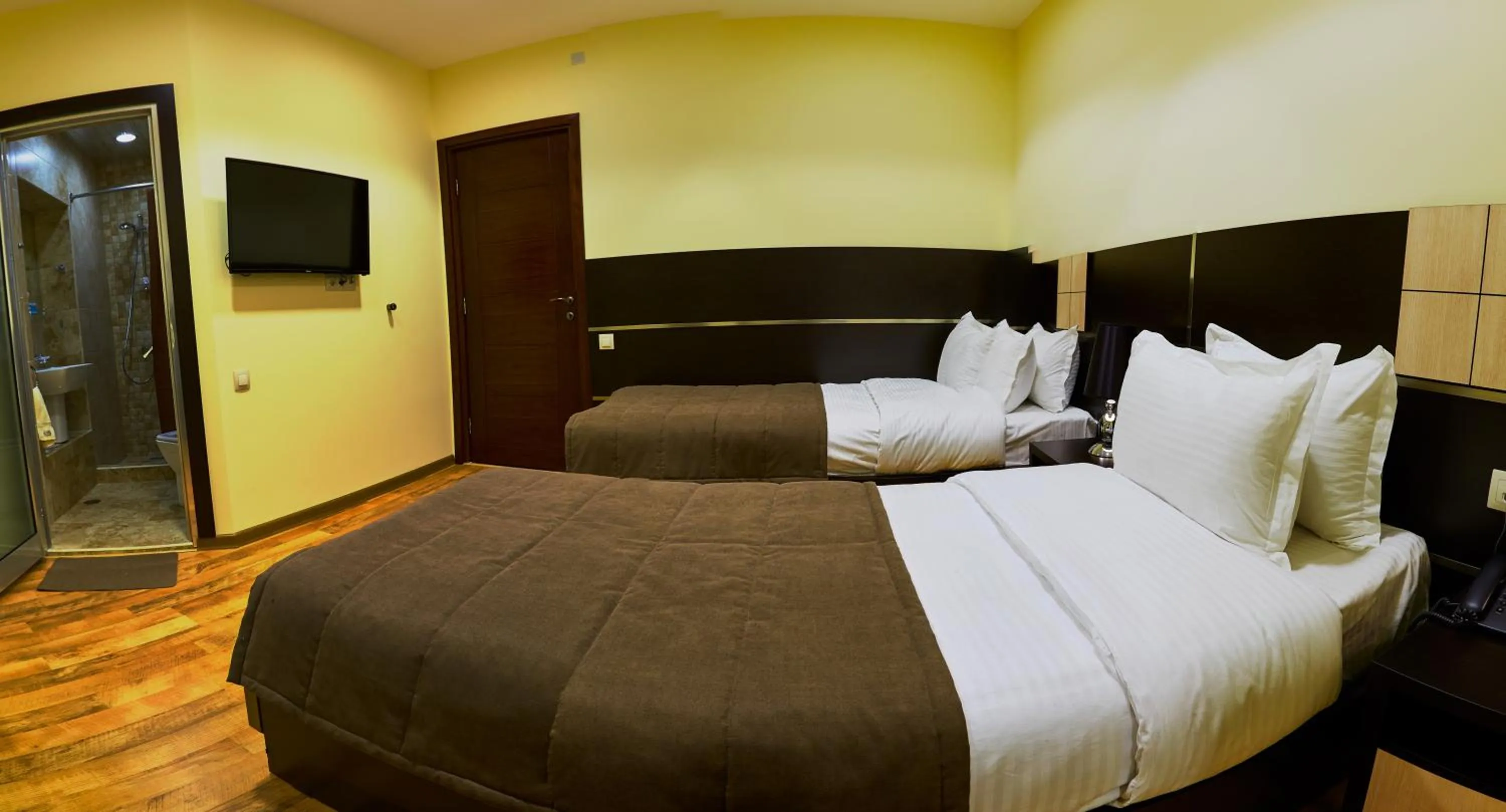 Bedroom, Bed in Hotel Lilia Yerevan