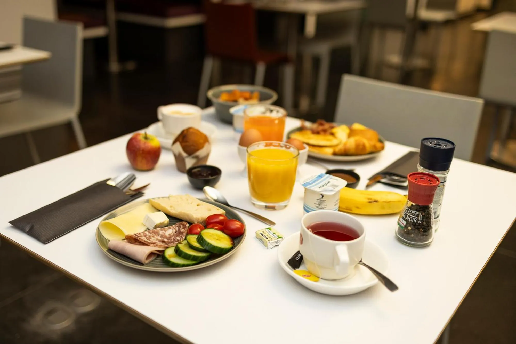 Food and drinks in Hotel Louise