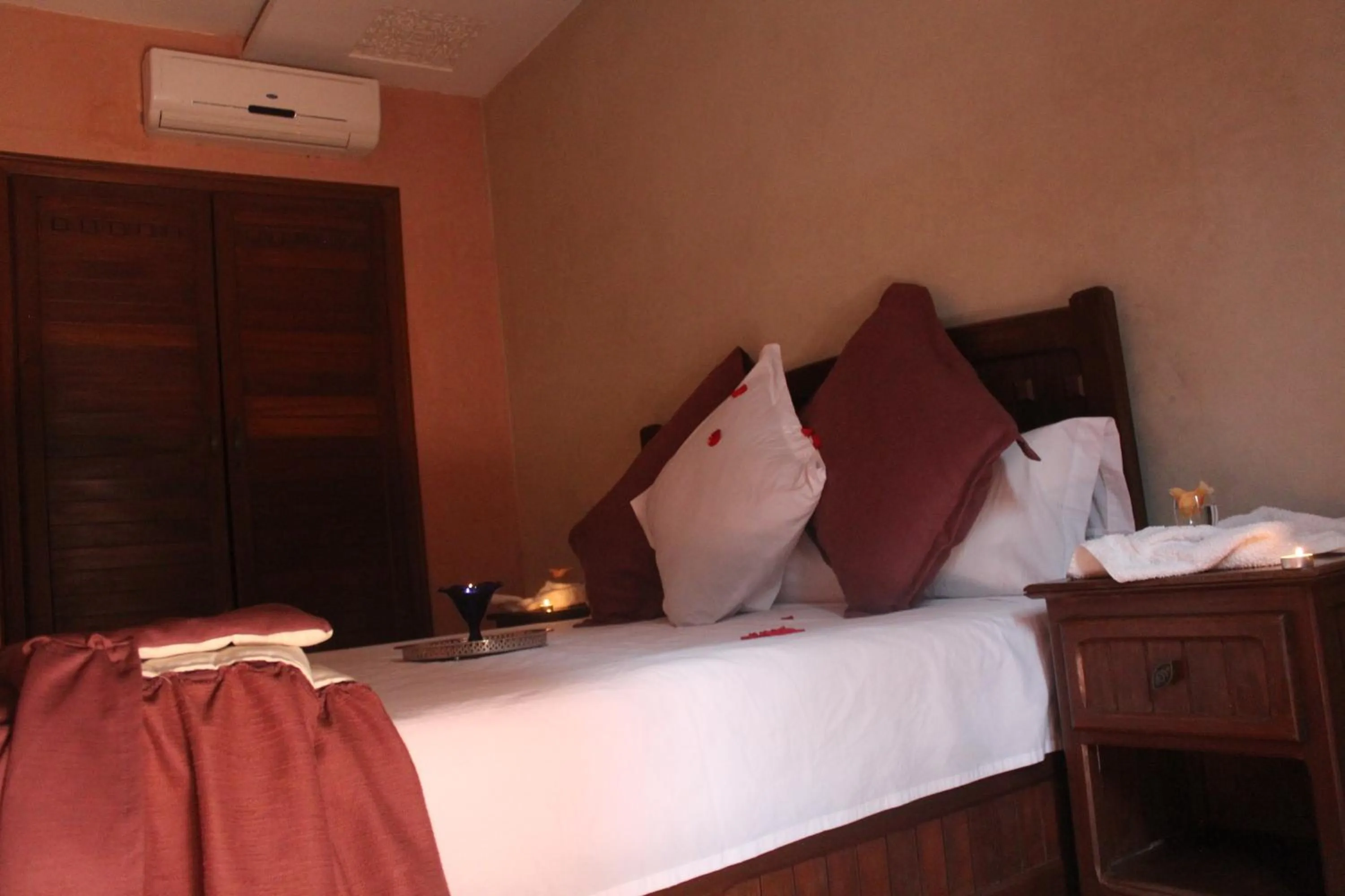 Bed in Rooms Palace Appart-Hôtel