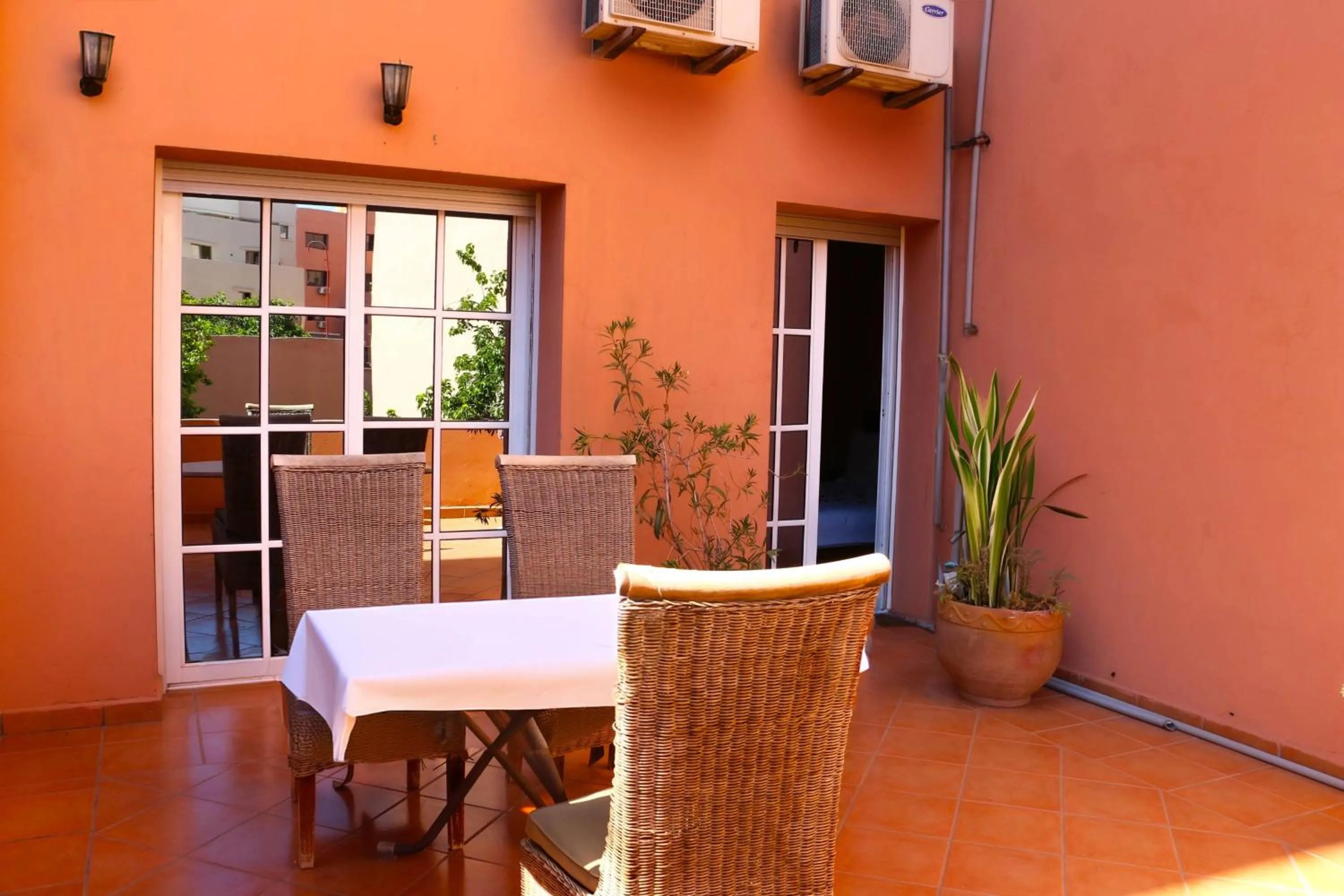 Patio in Rooms Palace Appart-Hôtel