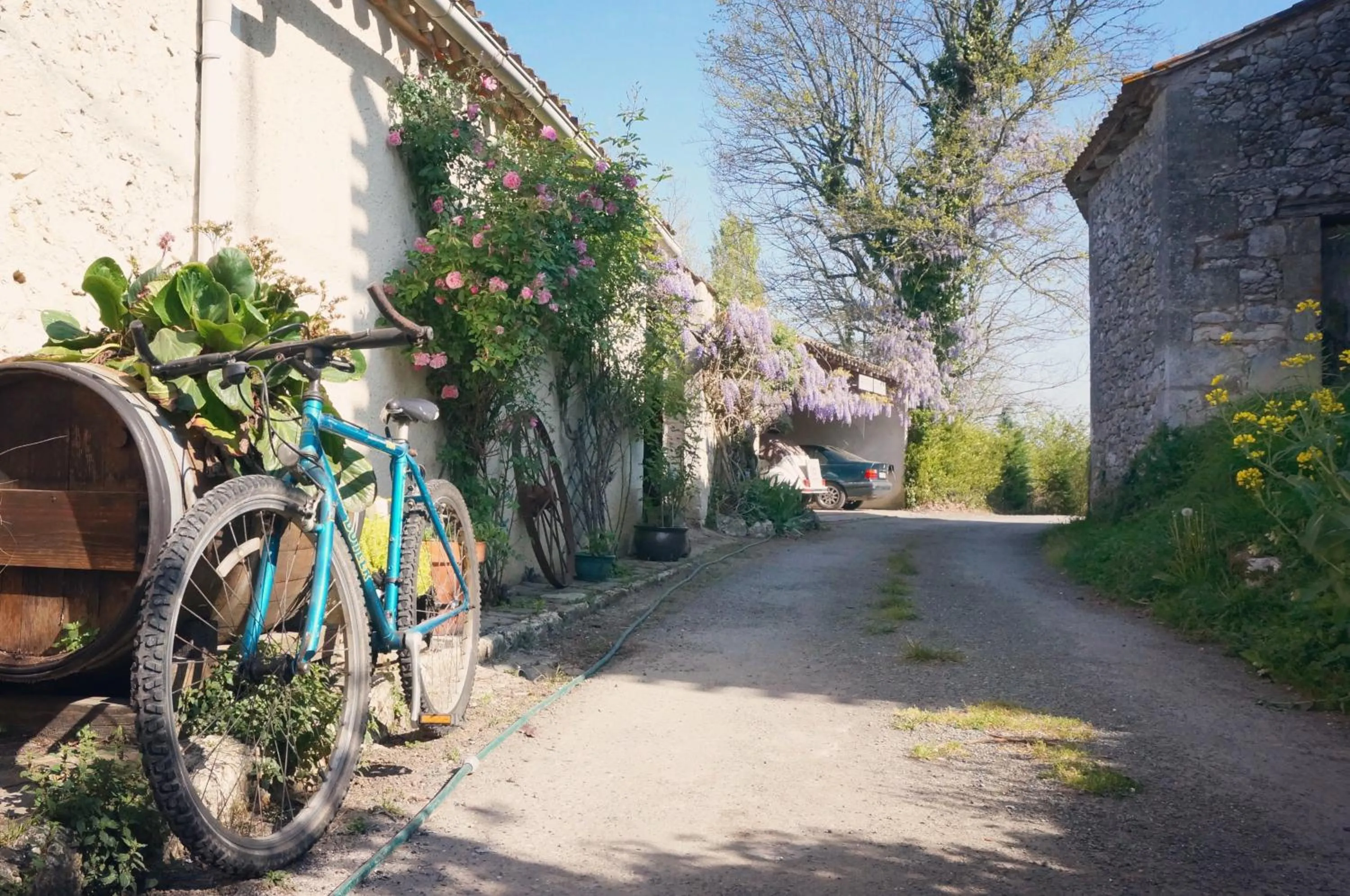 Facade/entrance in Le Peyrail