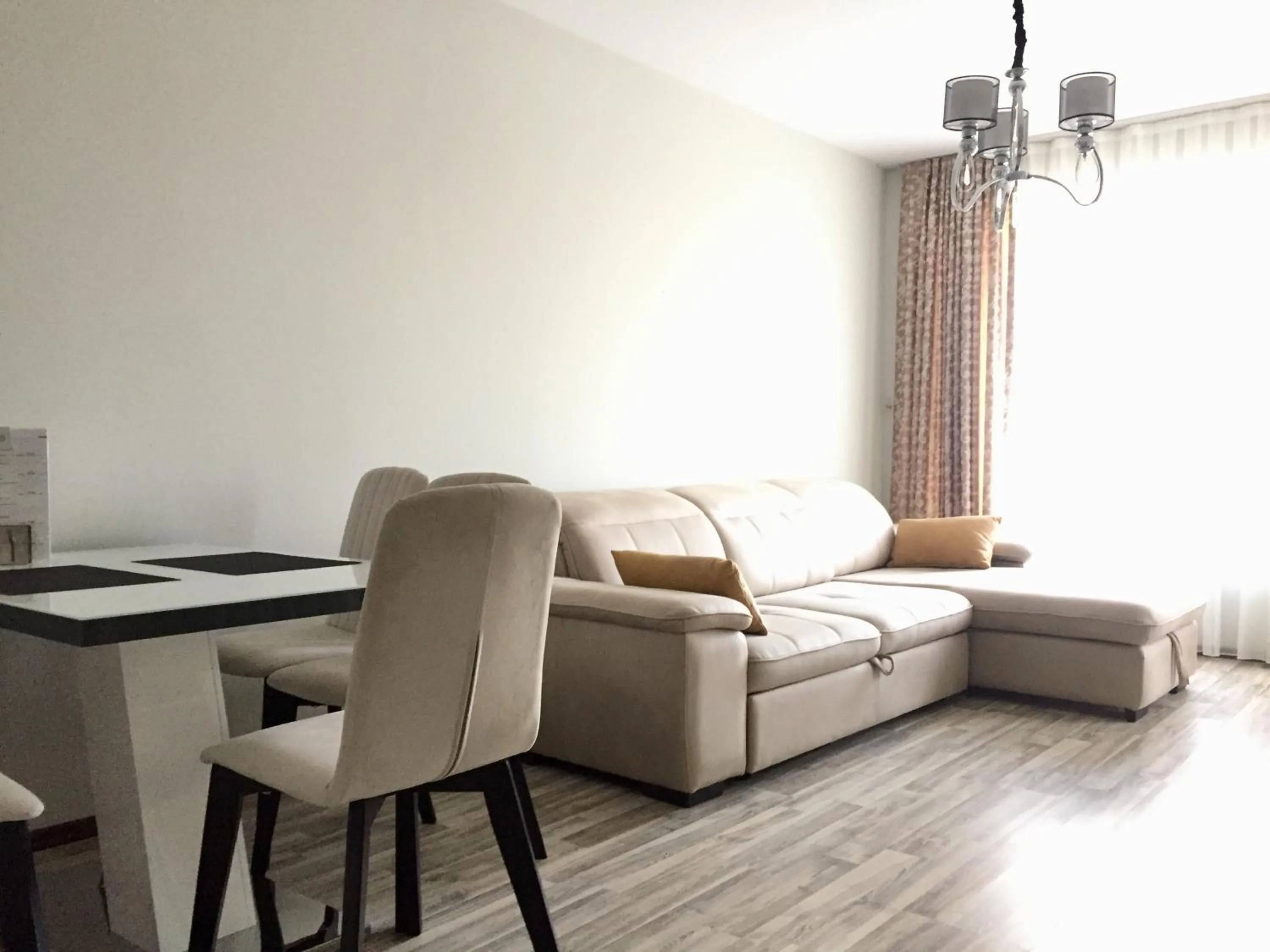 Living room in Green Paradise Deluxe Apartments