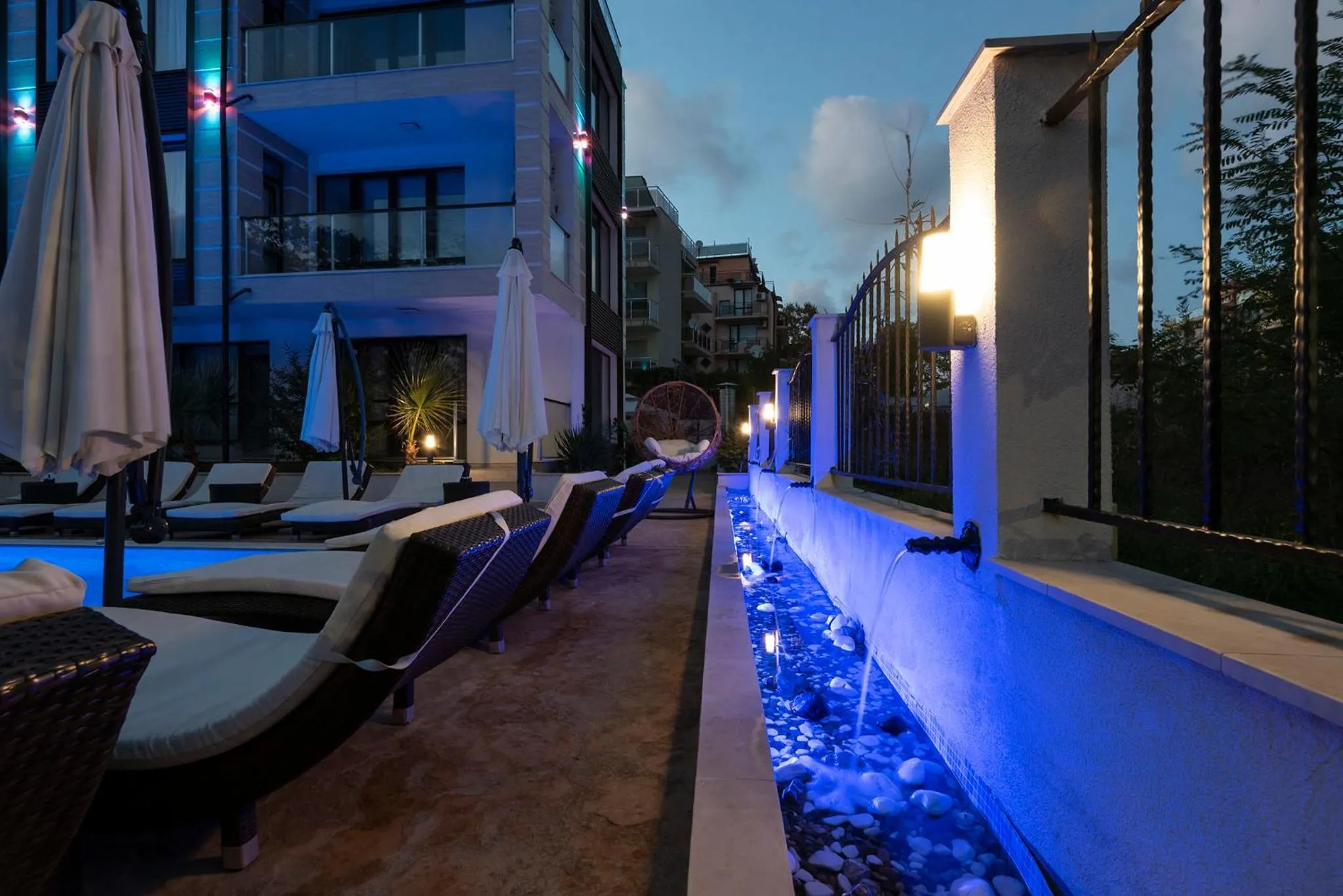 Swimming pool in Green Paradise Deluxe Apartments