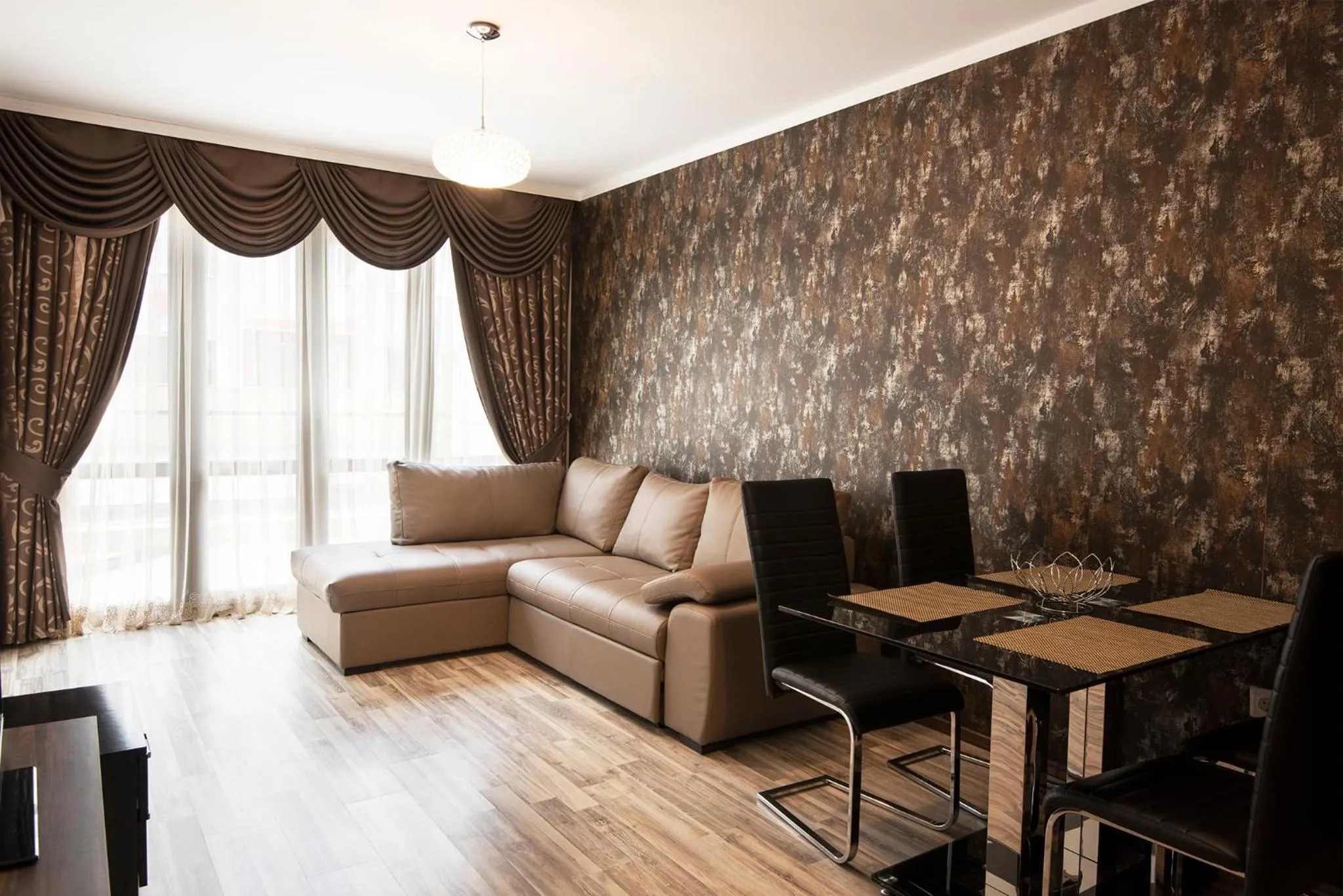 Living room in Green Paradise Deluxe Apartments