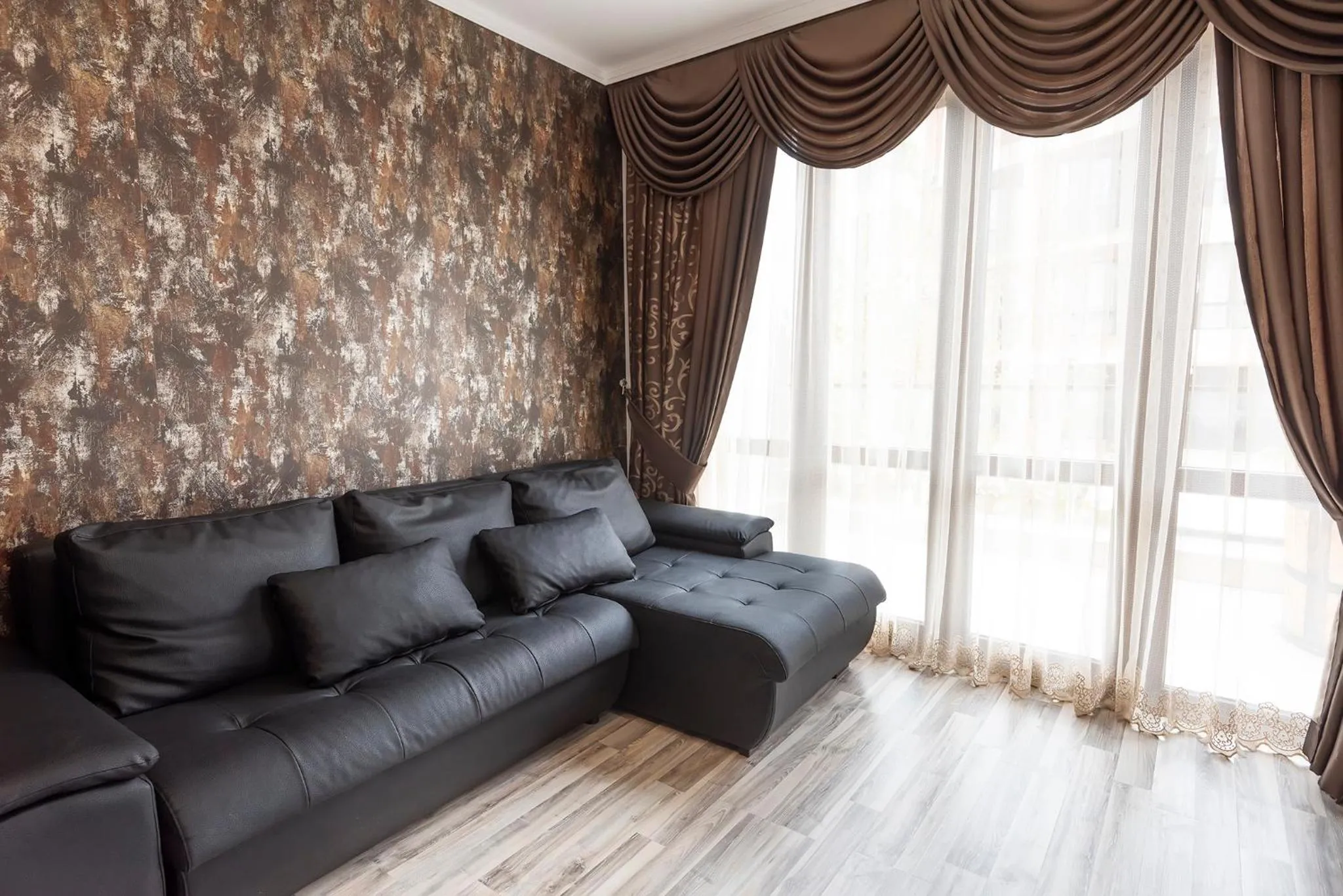 Living room in Green Paradise Deluxe Apartments