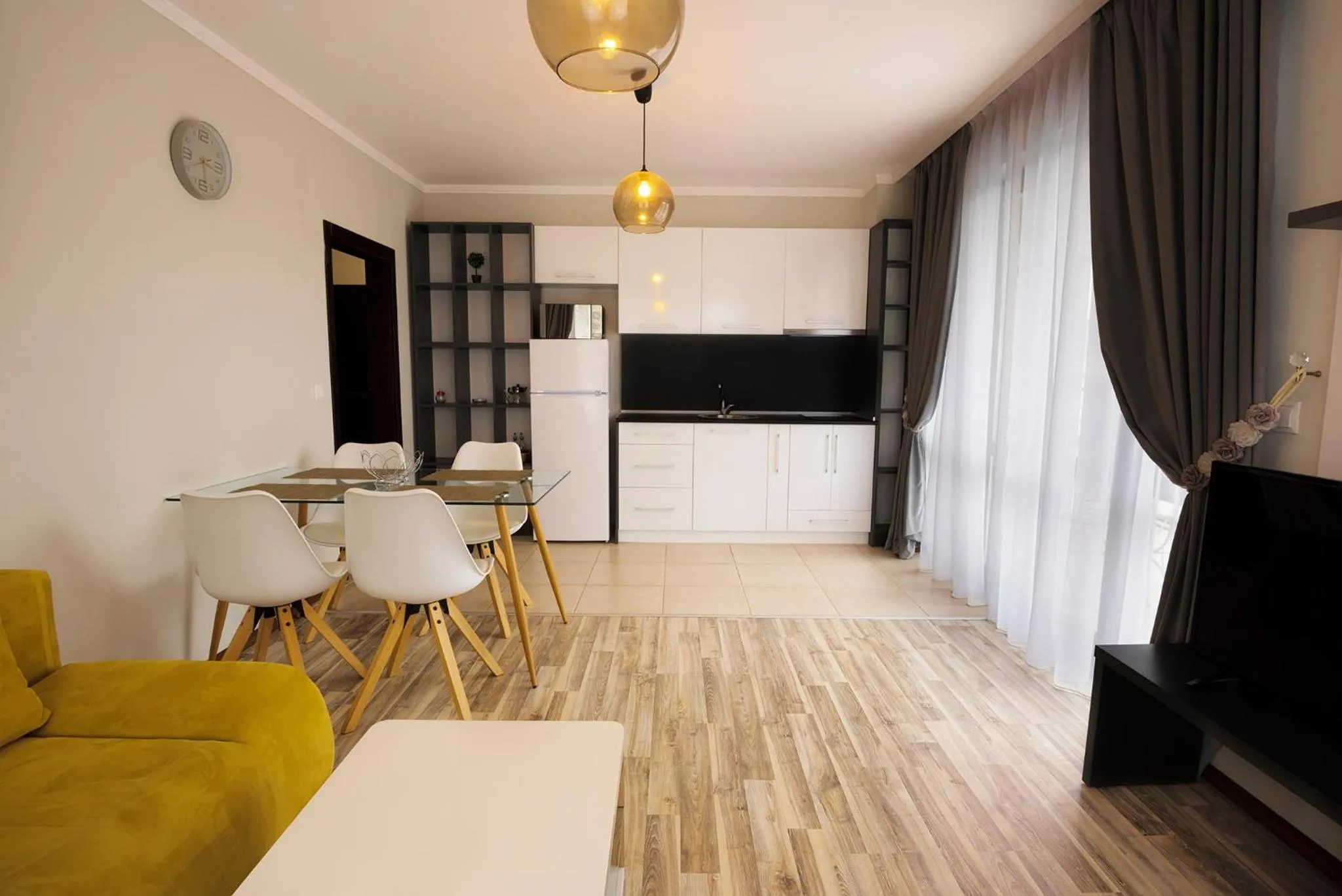 Coffee/tea facilities in Green Paradise Deluxe Apartments