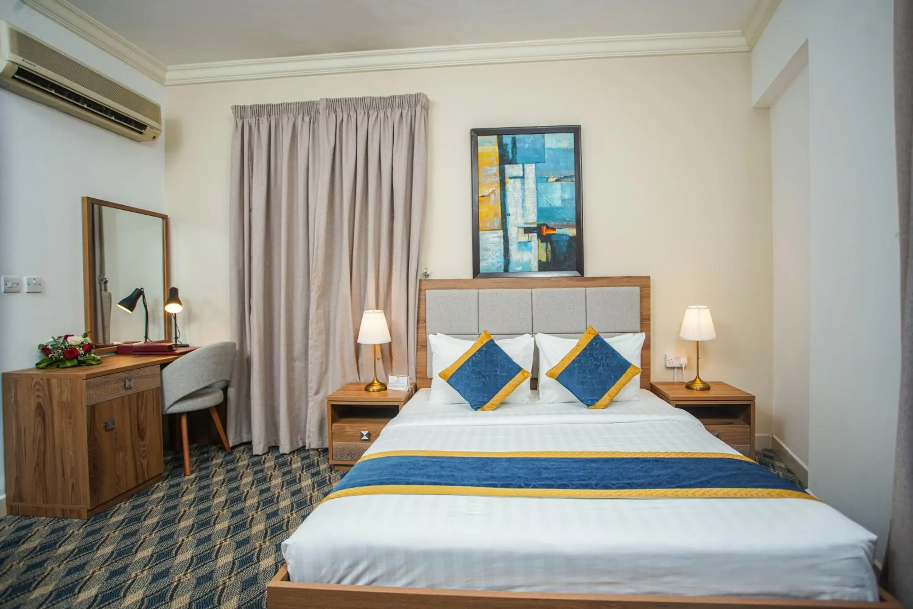 Bedroom, Bed in La Villa Palace Hotel