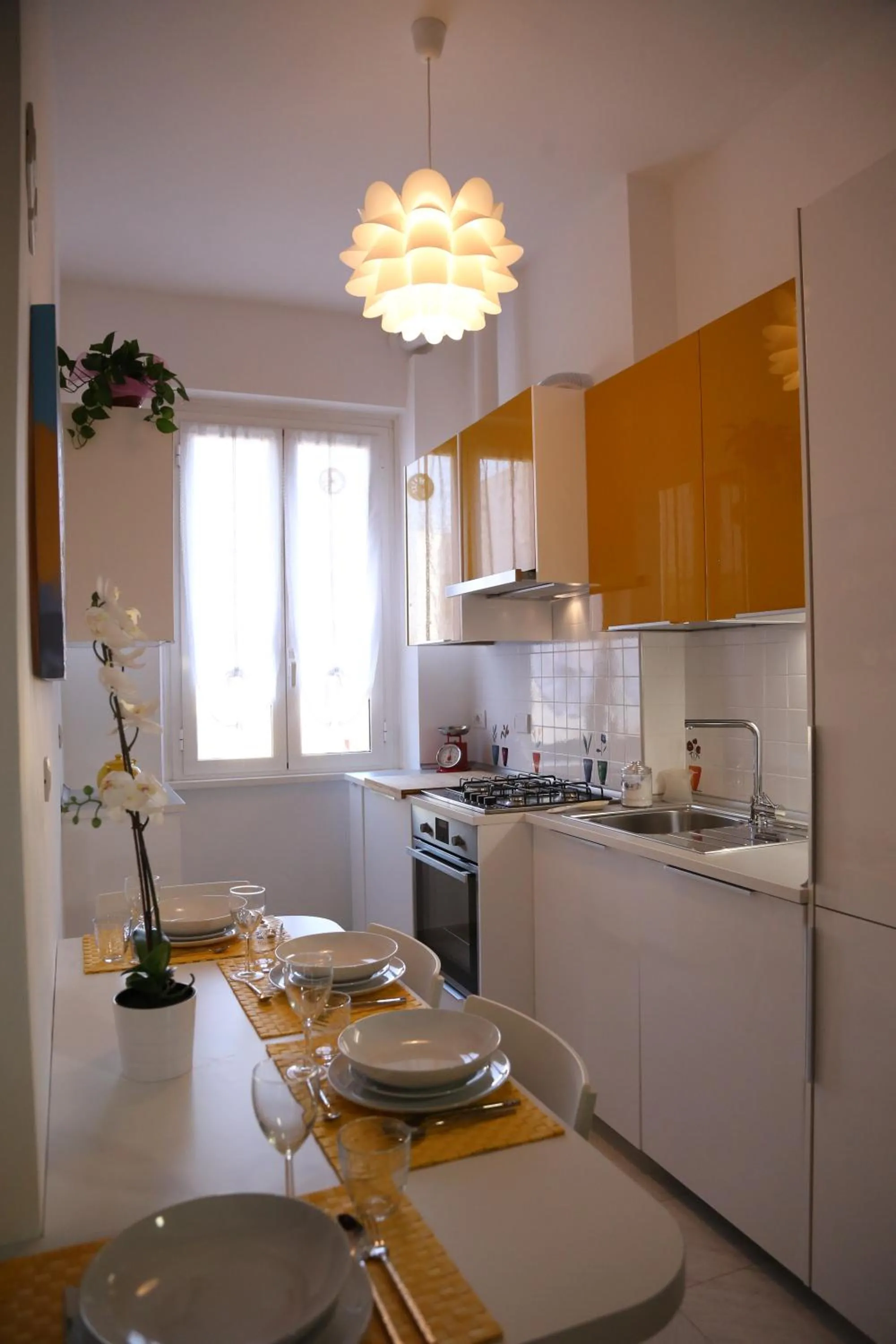Kitchen or kitchenette in FHR-Appartamento a San Giovanni