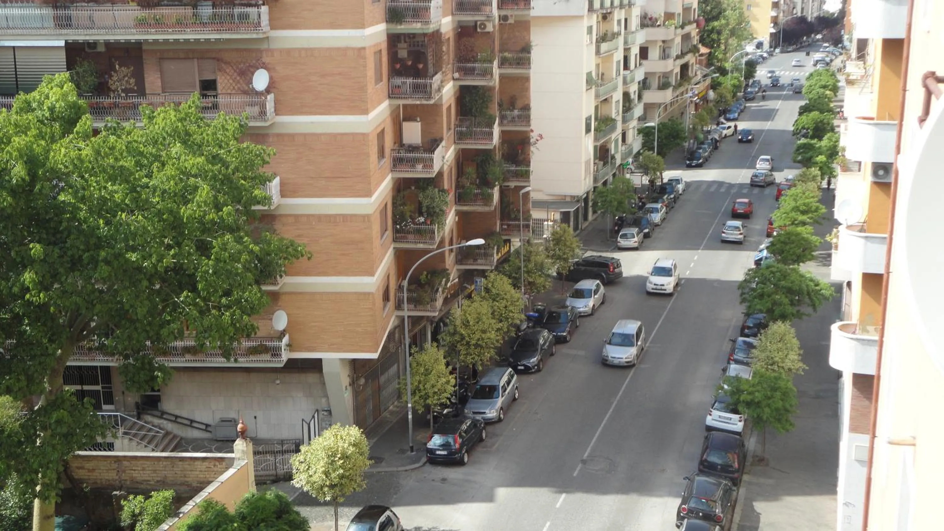 Street view in FHR-Appartamento a San Giovanni