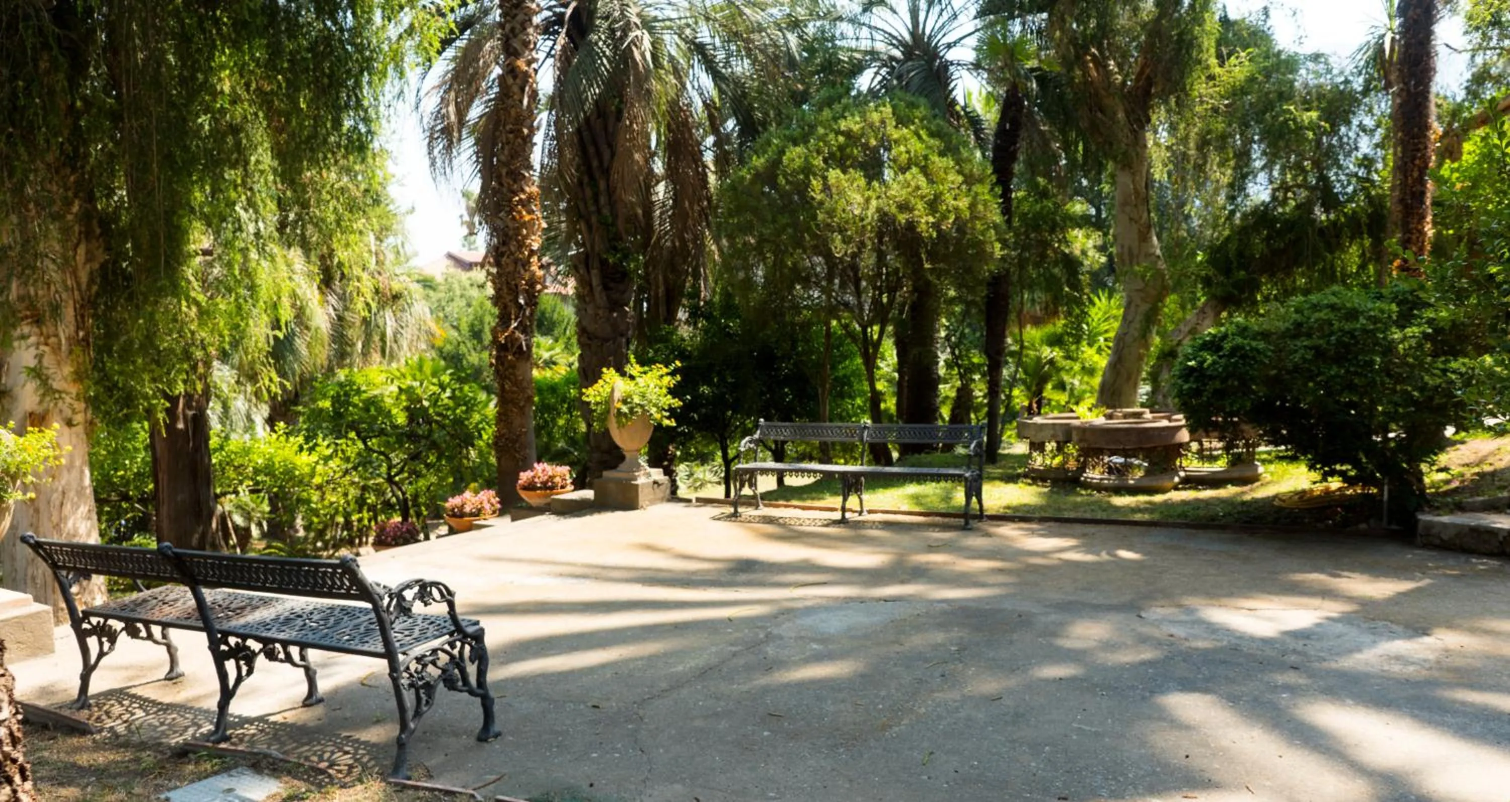 Garden in Du Parc Boutique Home