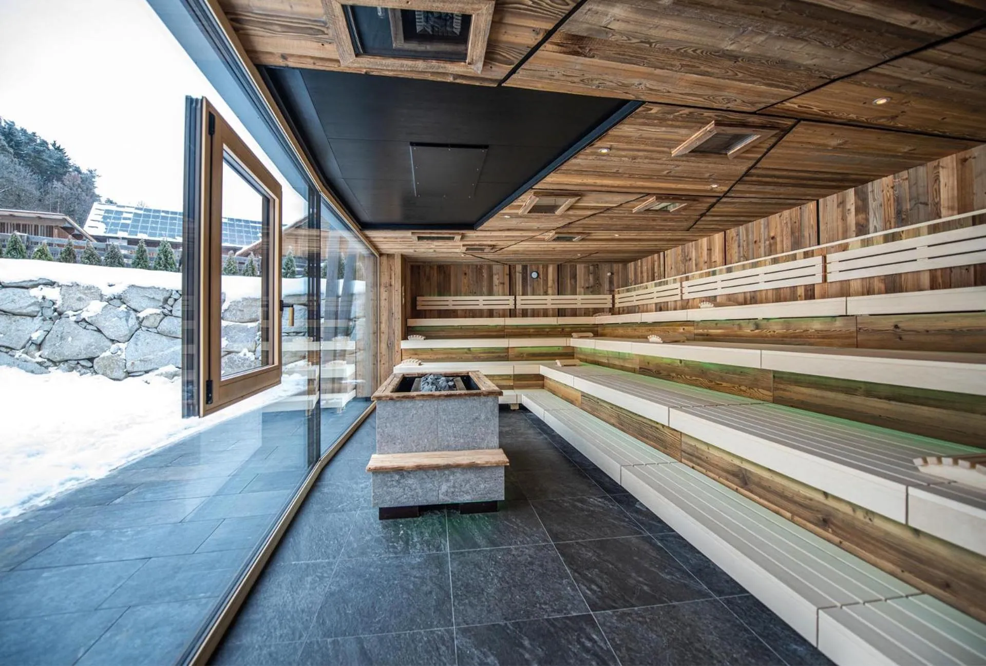 Swimming pool in Leitgam Adults Only Hotel