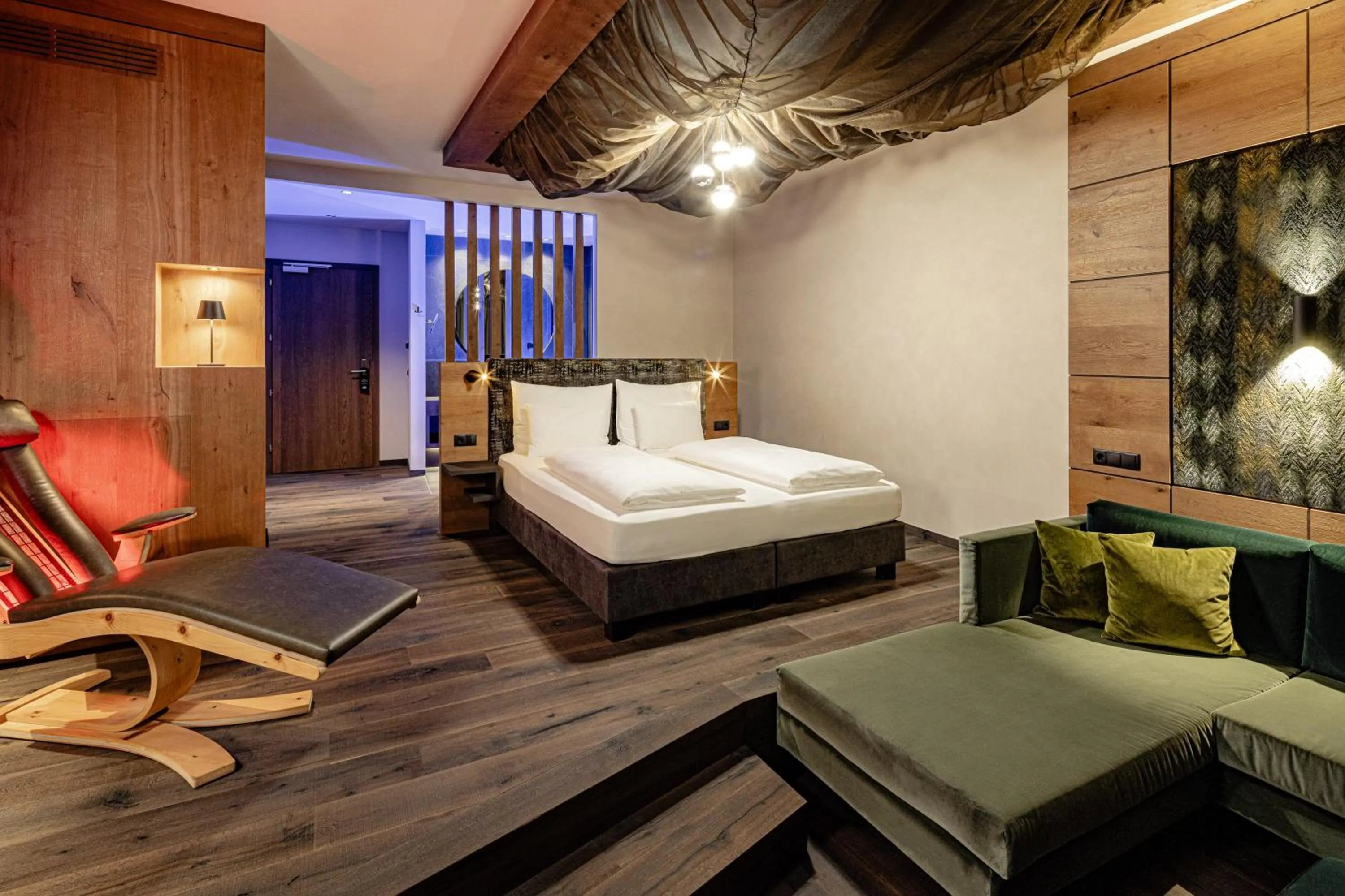 Photo of the whole room, Bed in Leitgam Adults Only Hotel