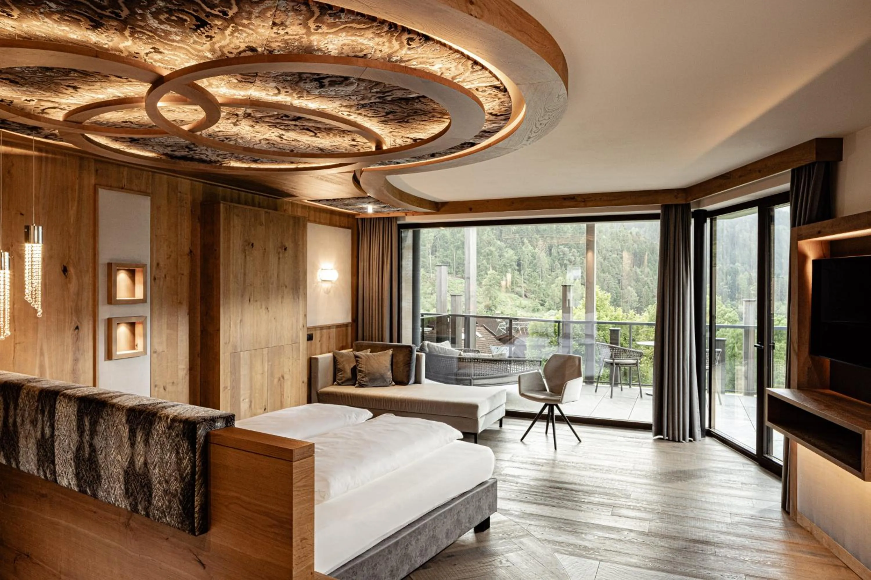 Photo of the whole room, Bed in Leitgam Adults Only Hotel