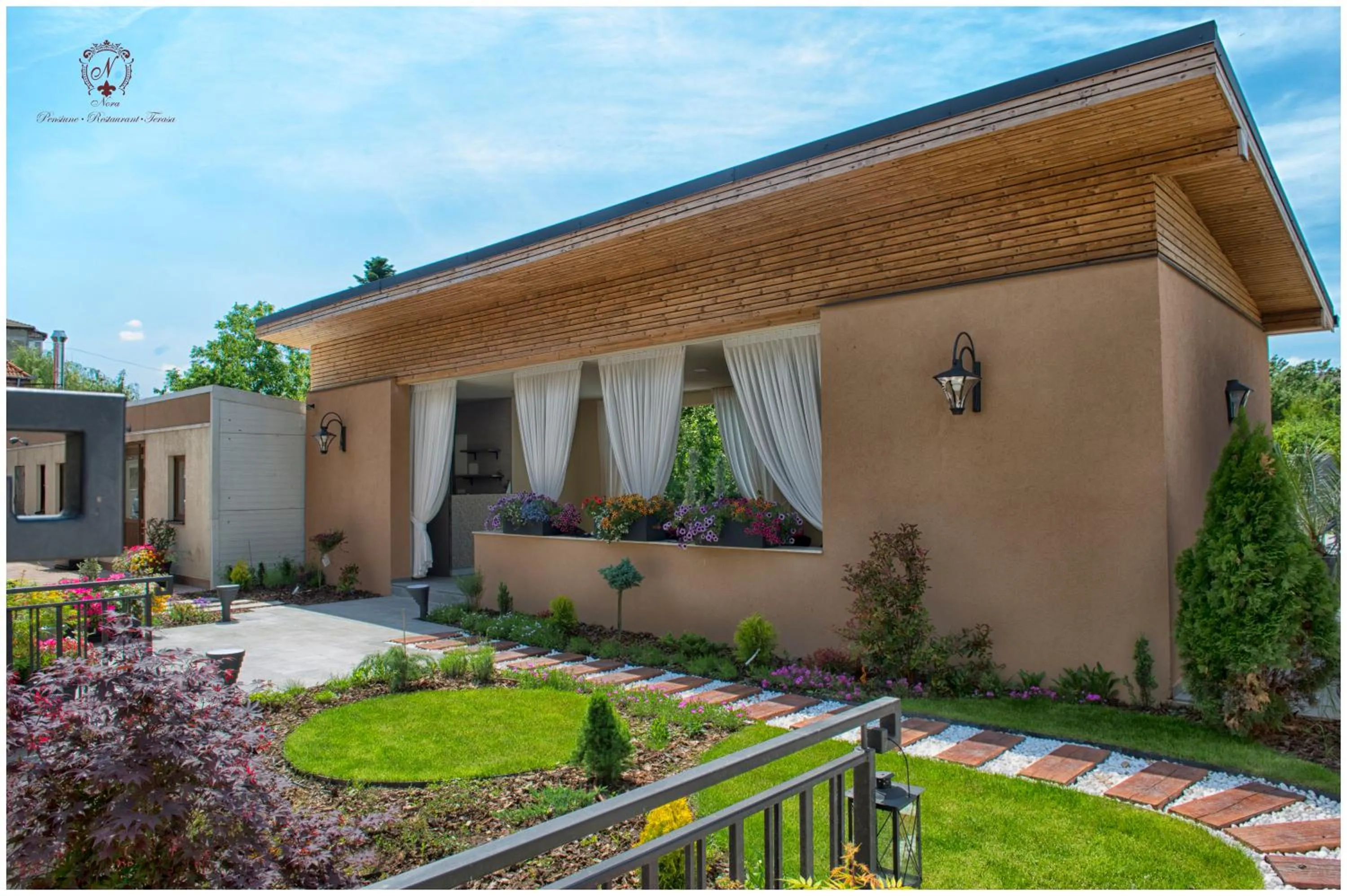 Banquet/Function facilities in Nora Prestige