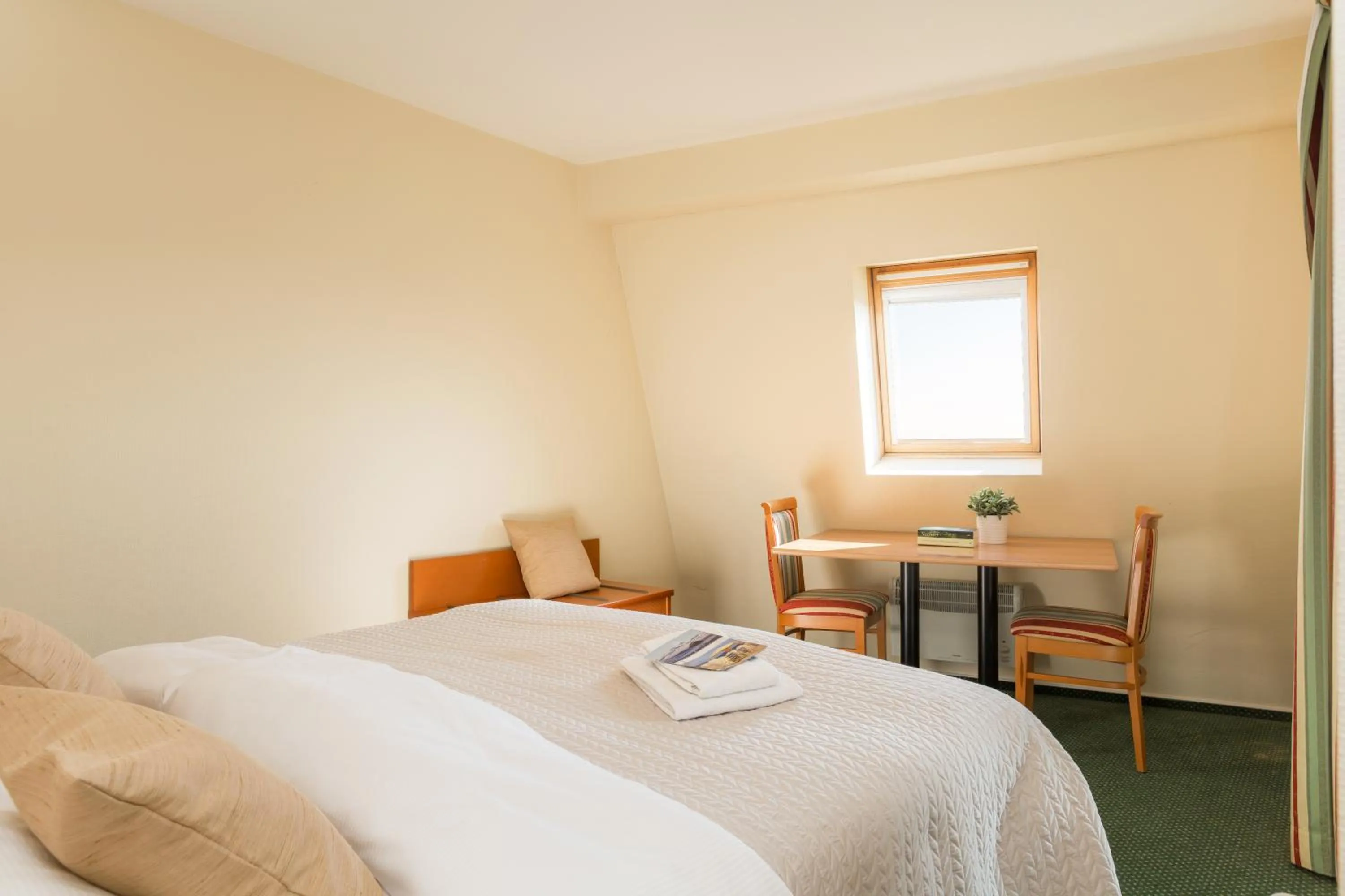 Photo of the whole room, Bed in Seaside Blankenberge