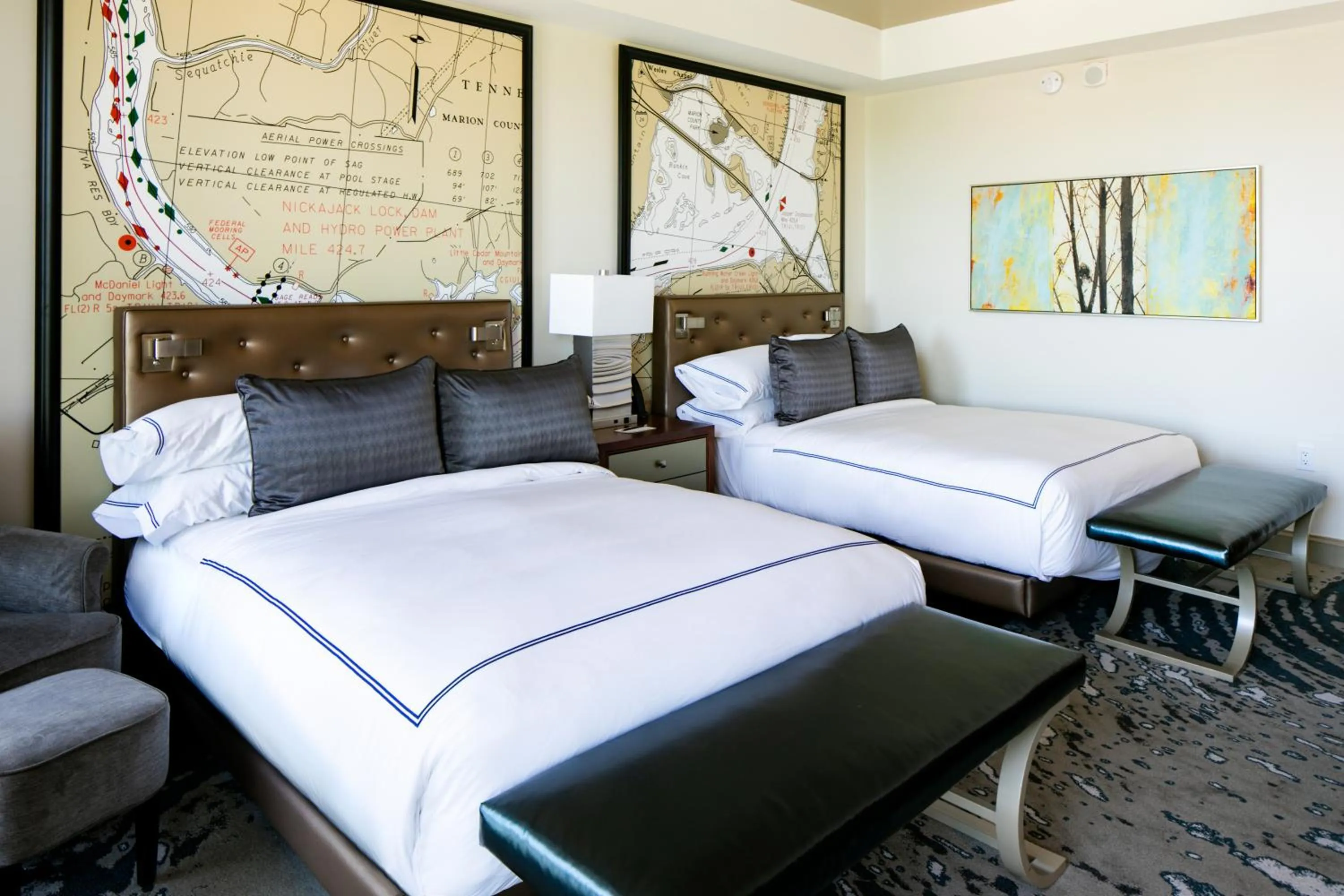 Bedroom, Bed in The TENNESSEAN Hotel