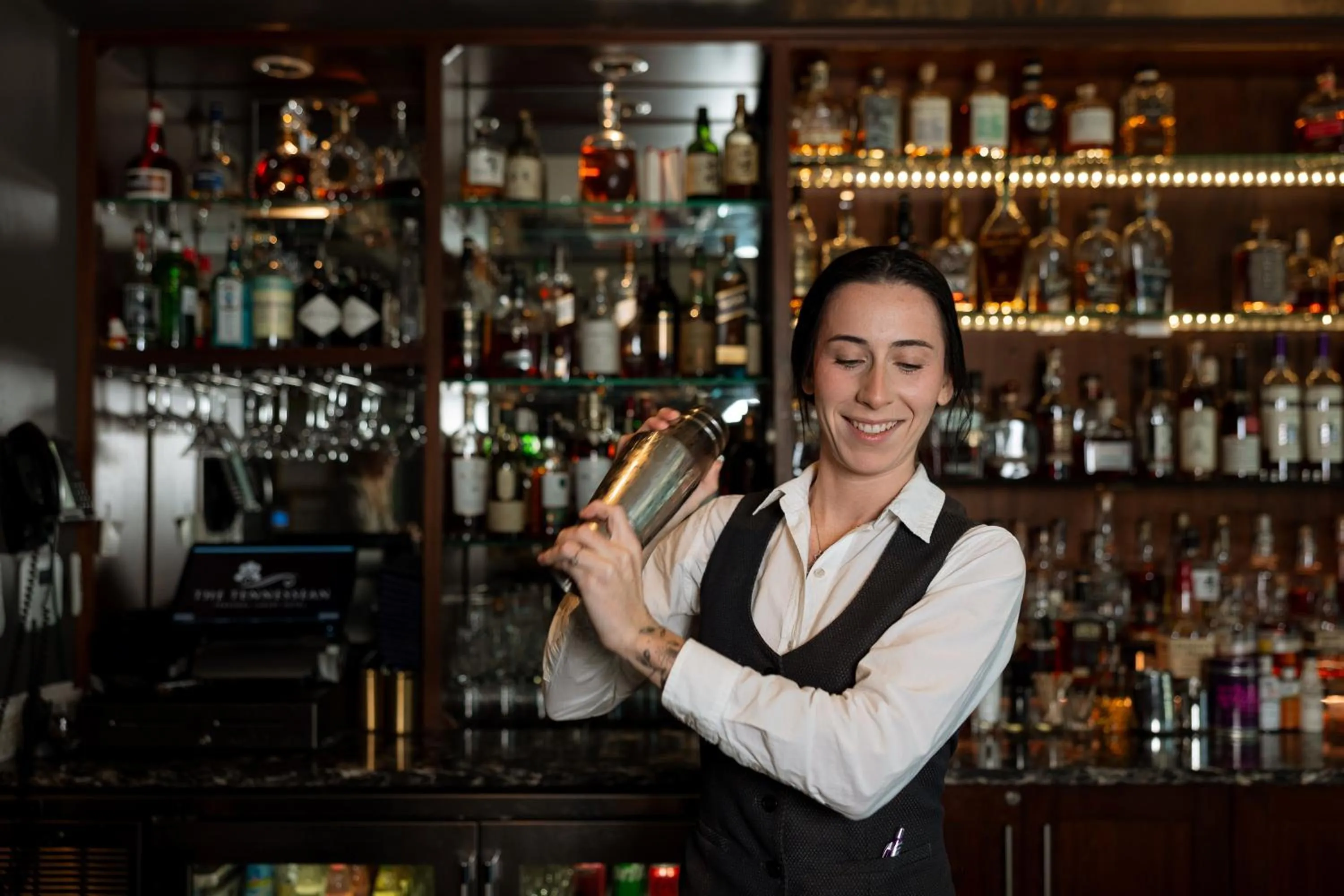 Lounge or bar in The TENNESSEAN Hotel