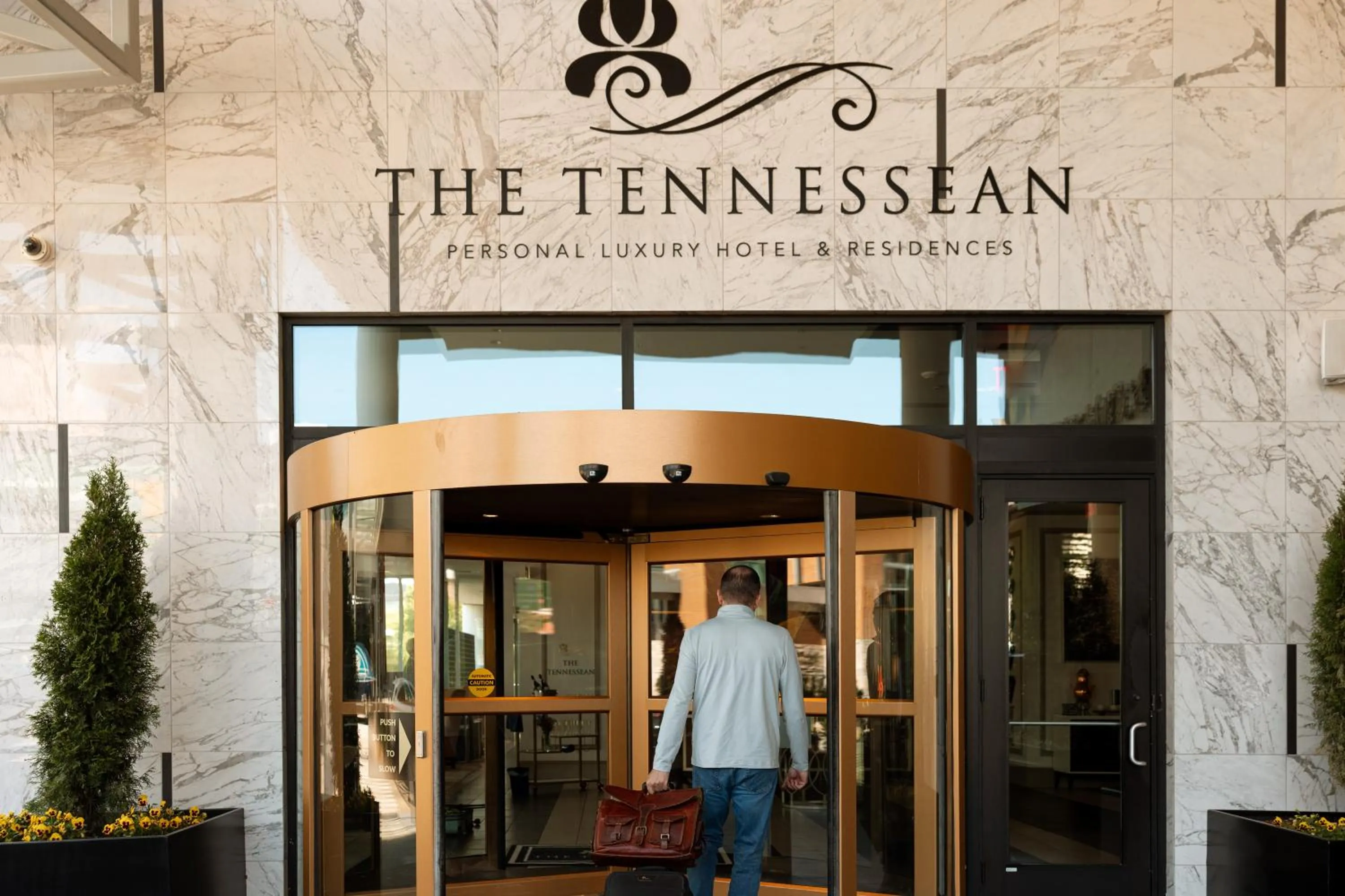 Facade/entrance in The TENNESSEAN Hotel