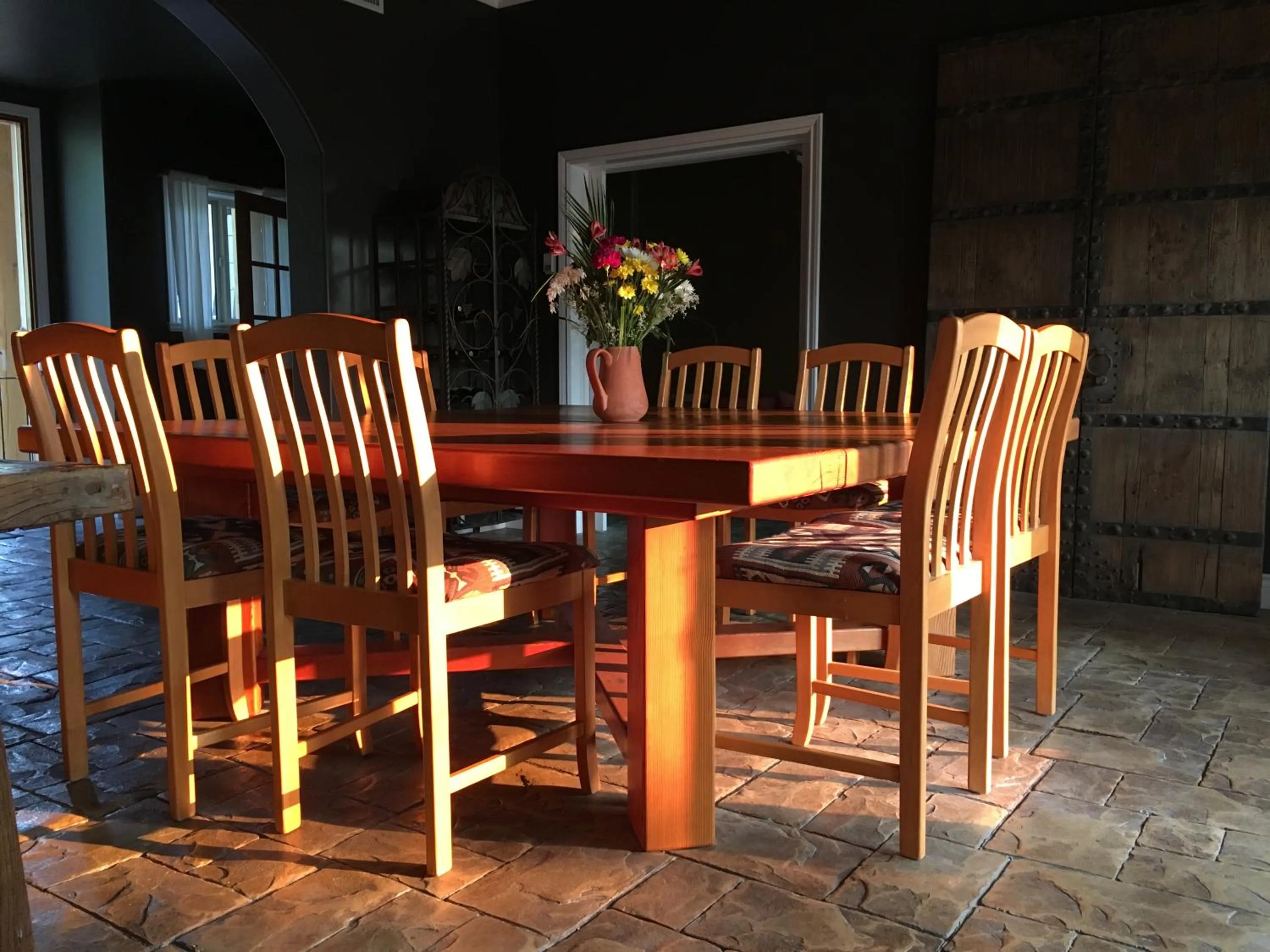 Restaurant/places to eat in Casa Colina