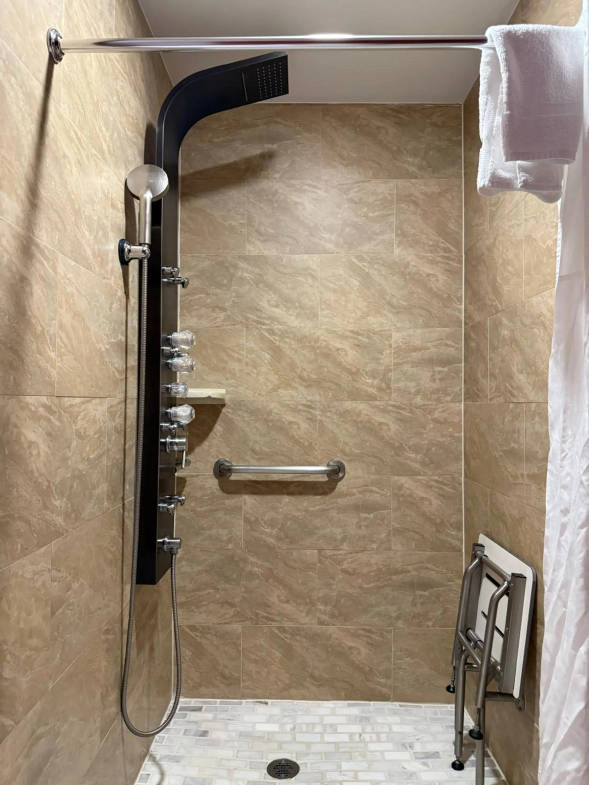 Shower in The Architect