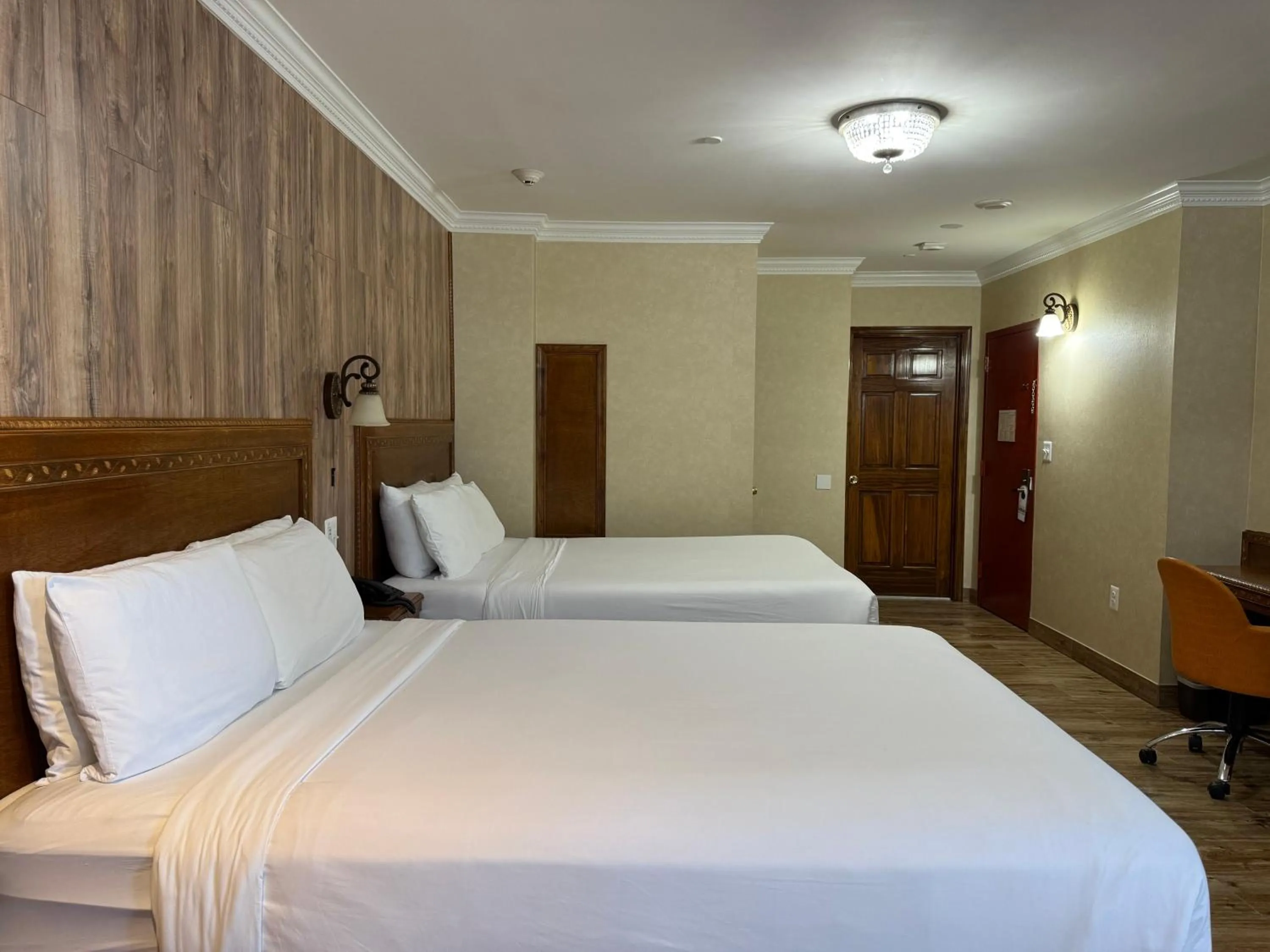 Bedroom, Bed in The Architect