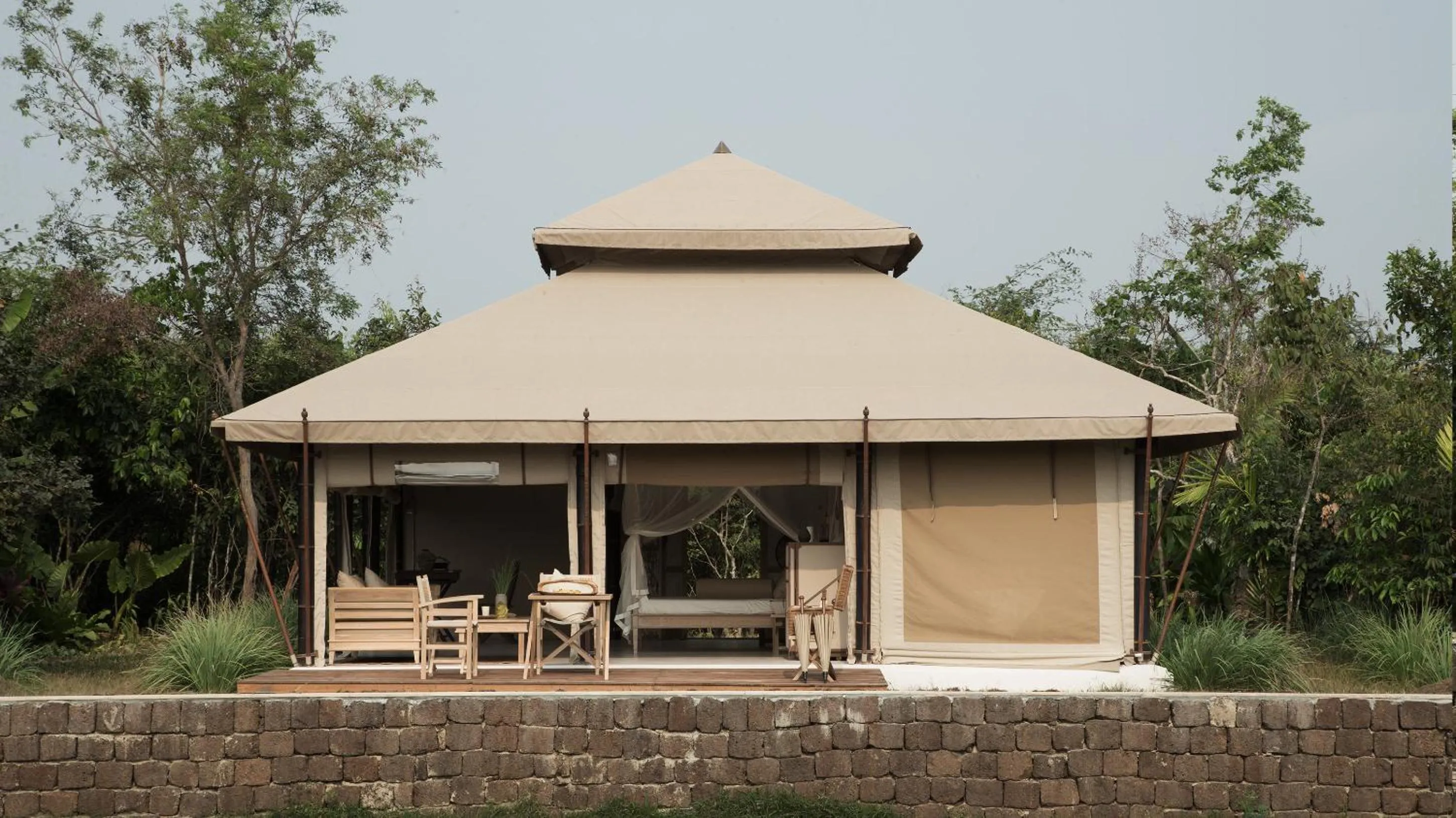 Balcony/Terrace in The Beige
