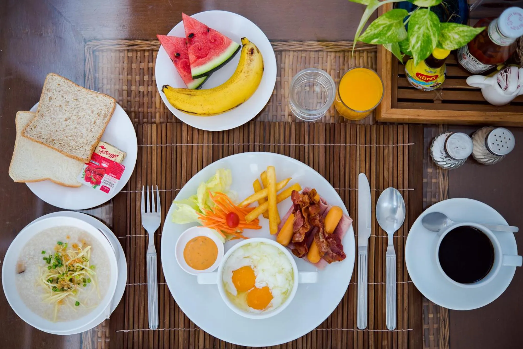 Breakfast in Baan KangMung Hua Hin On The Beach