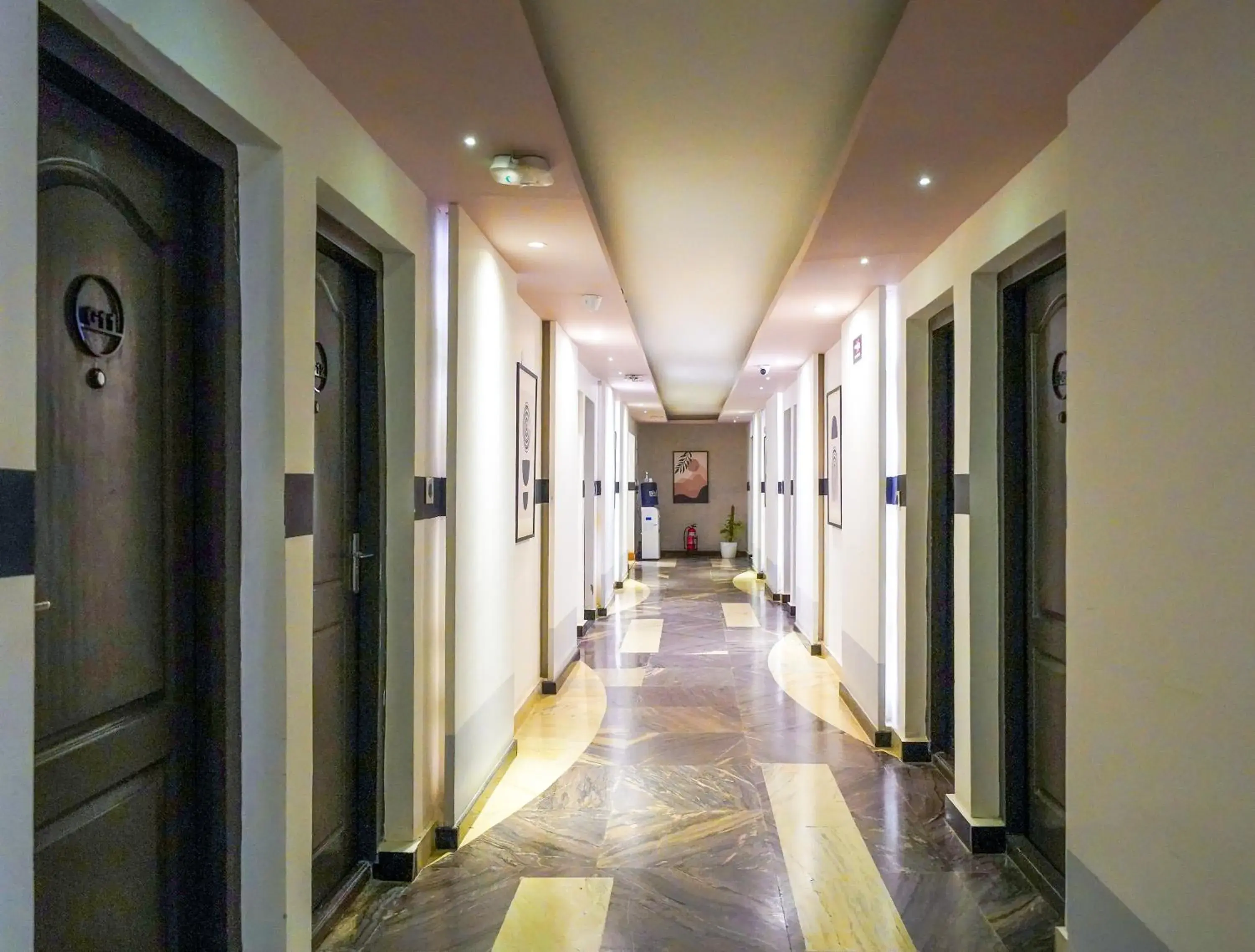 Lobby or reception in Olive Zip Golflinks by Embassy Group Lobby or reception in Olive Zip Golflinks by Embassy Group