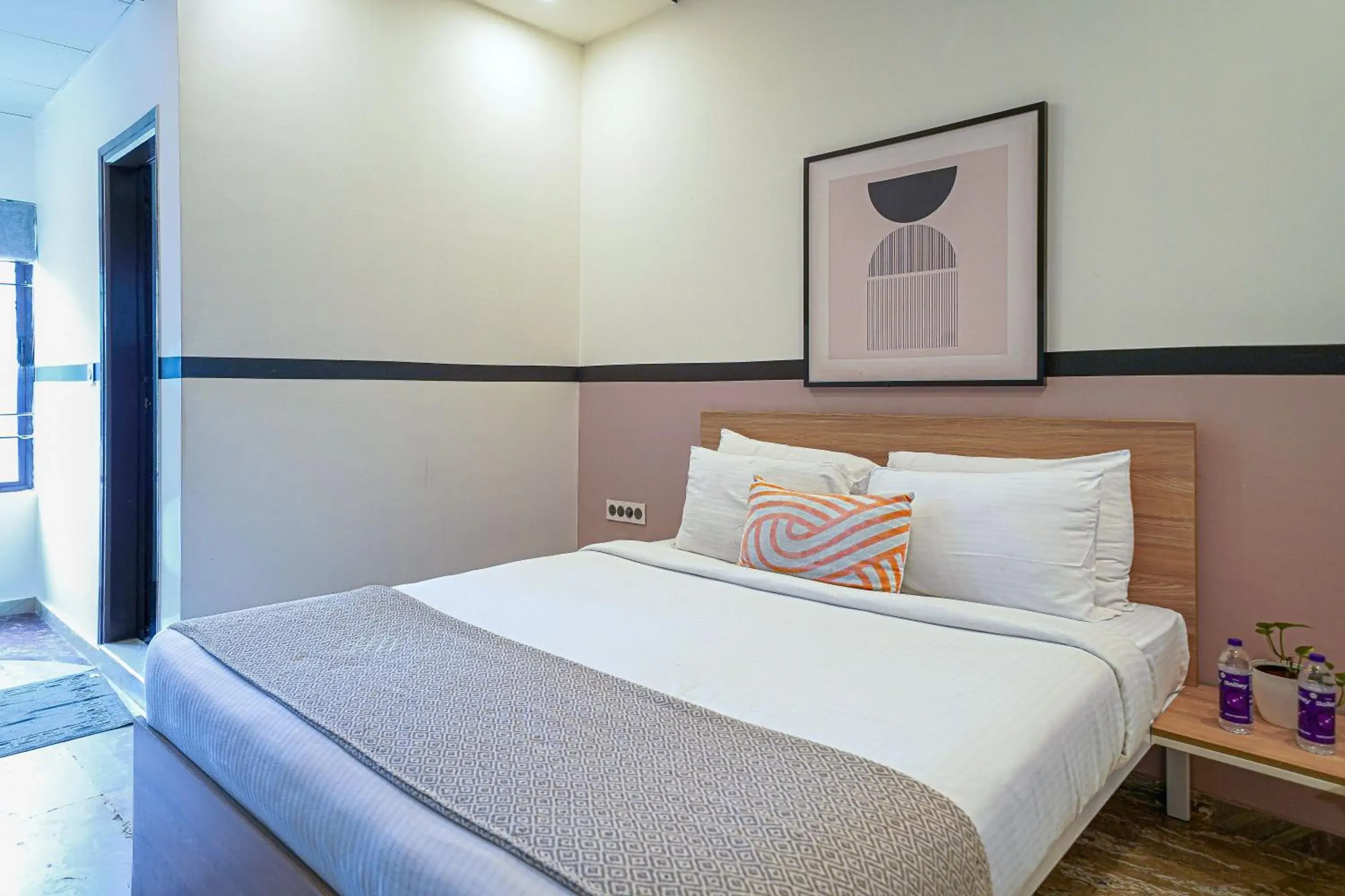 Bed in Olive Zip Golflinks by Embassy Group Bed in Olive Zip Golflinks by Embassy Group