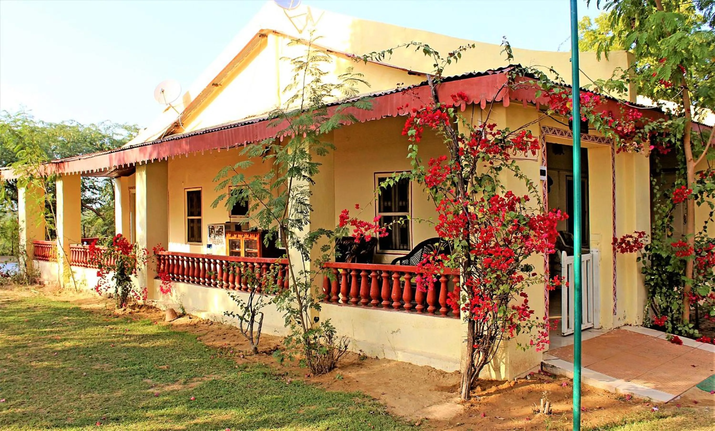 Property building in Bhadrawati - A Riverside Safari Lodge Ranthambore