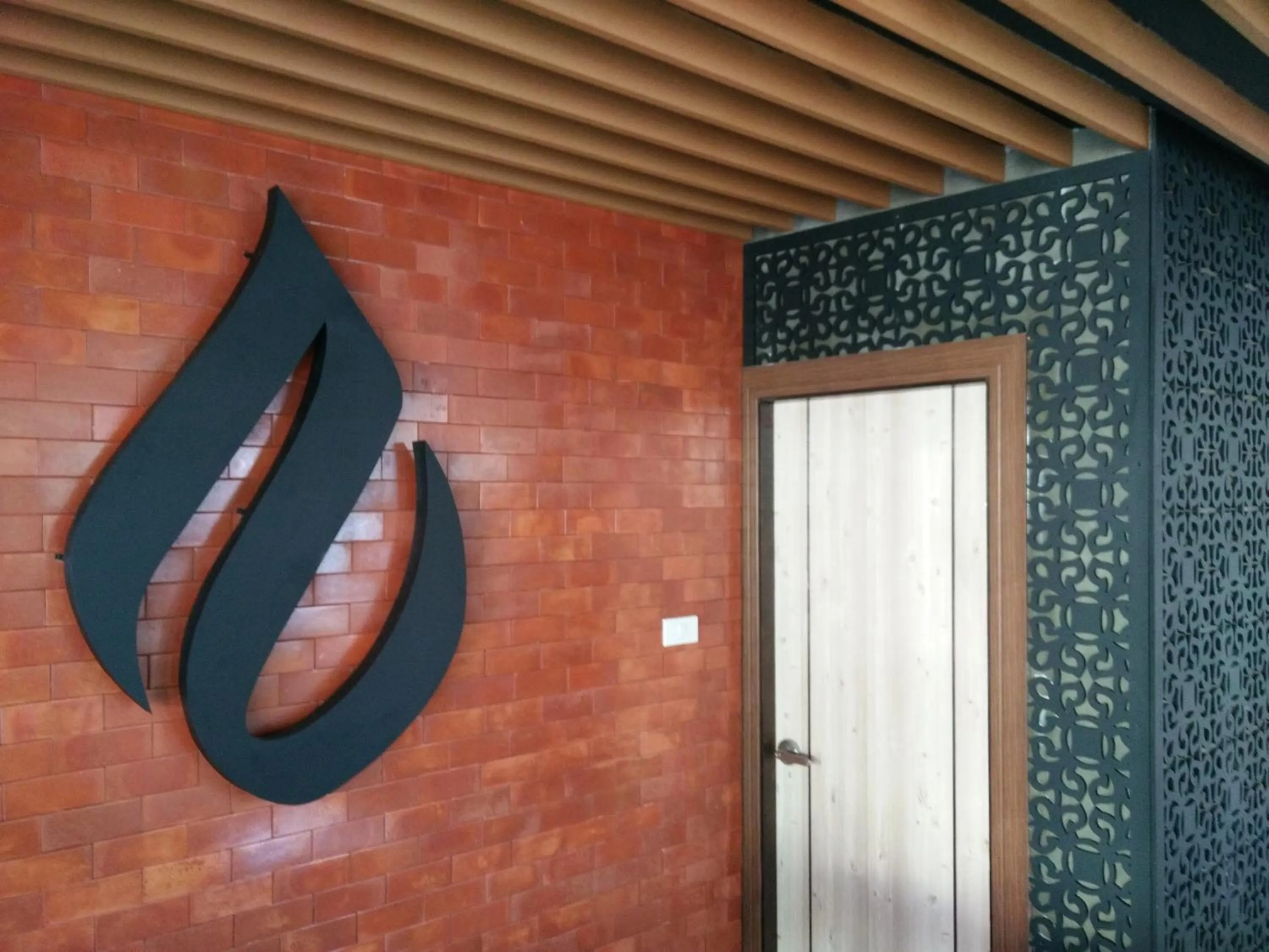 Decorative detail in Hotel De Nara