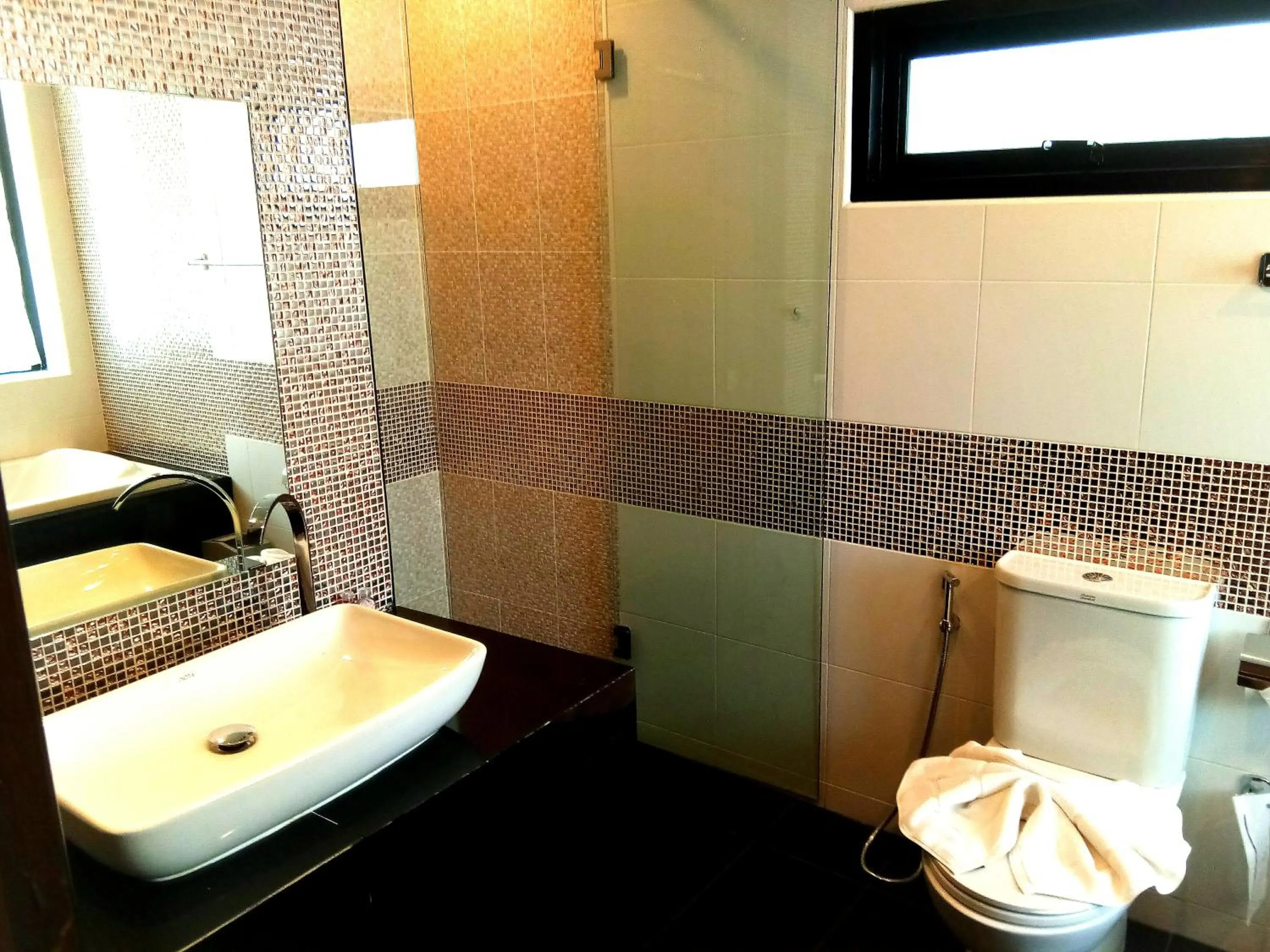 Bathroom in Hotel De Nara