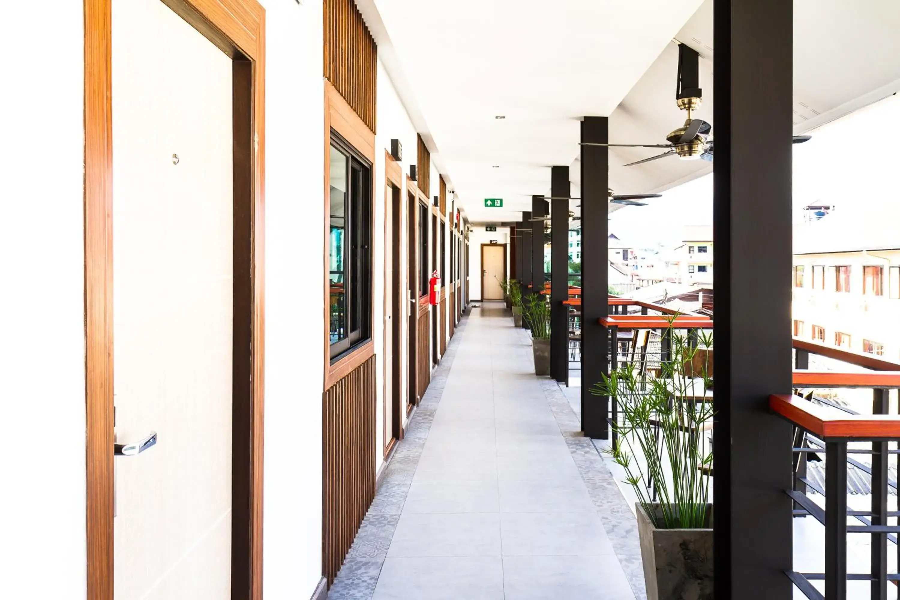 Deluxe Queen Room in Hotel De Nara Deluxe Queen Room in Hotel De Nara