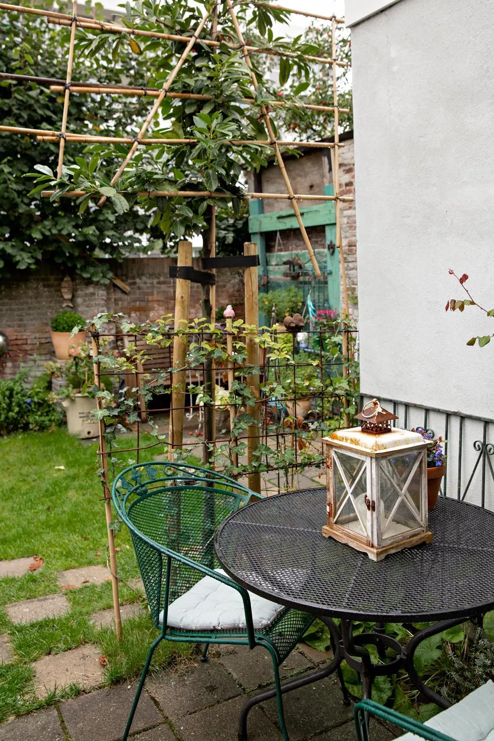 Garden in B&B Noordwijk Binnen